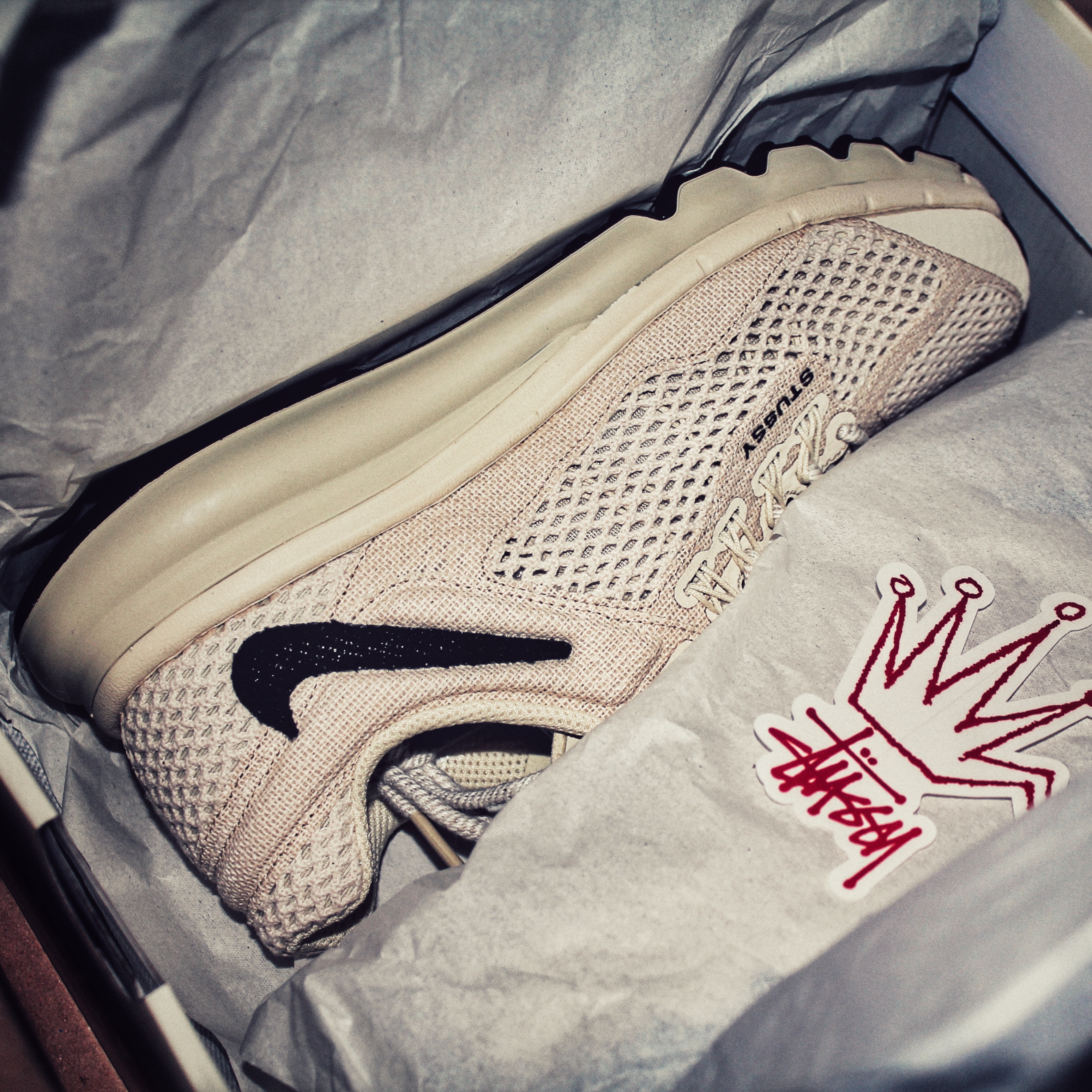 Nike x Stussy Air Max 2013 Fossil 착용 스타일