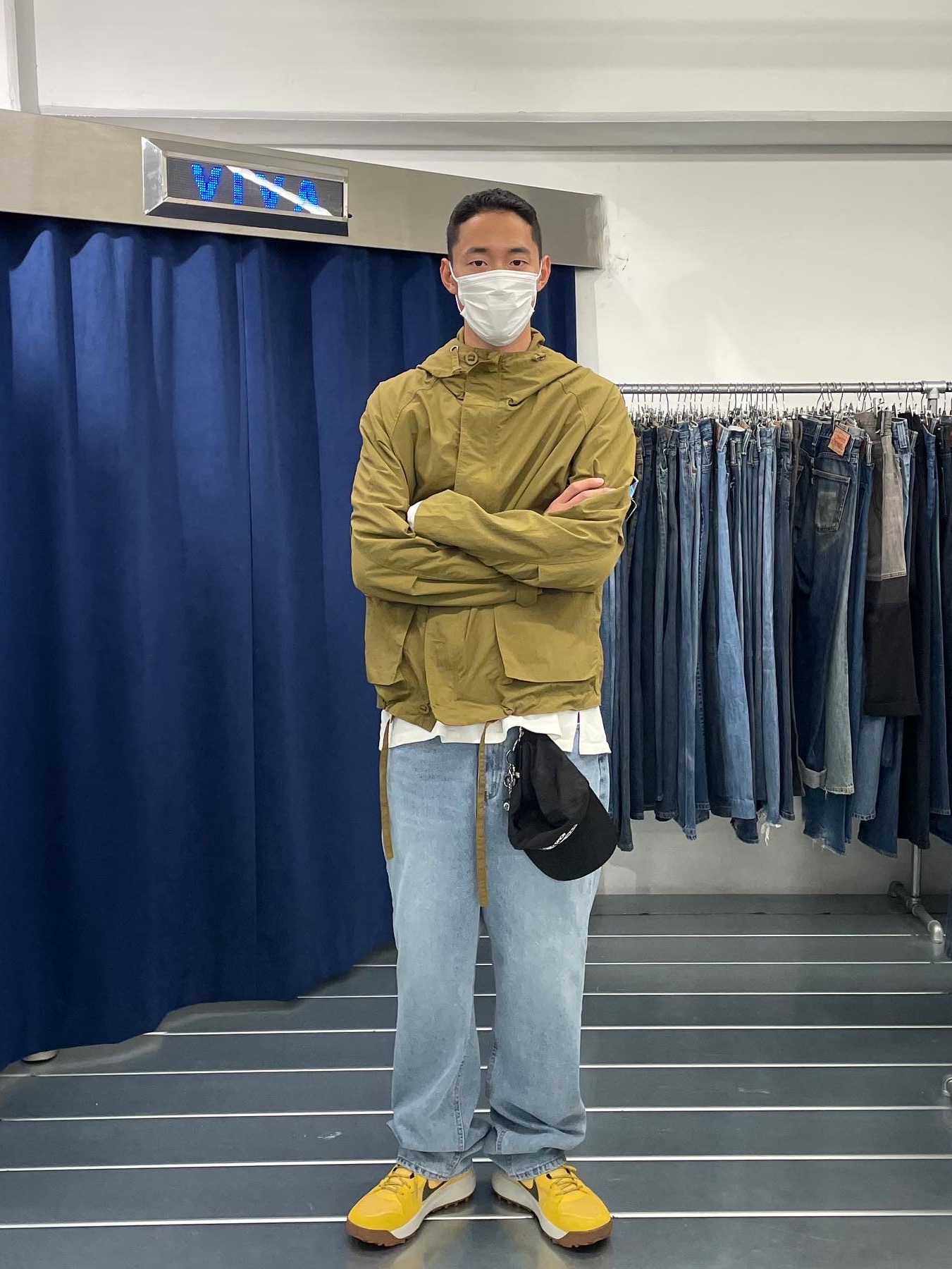 Nike ACG Lowcate Solar Flare 착용 스타일 - 3