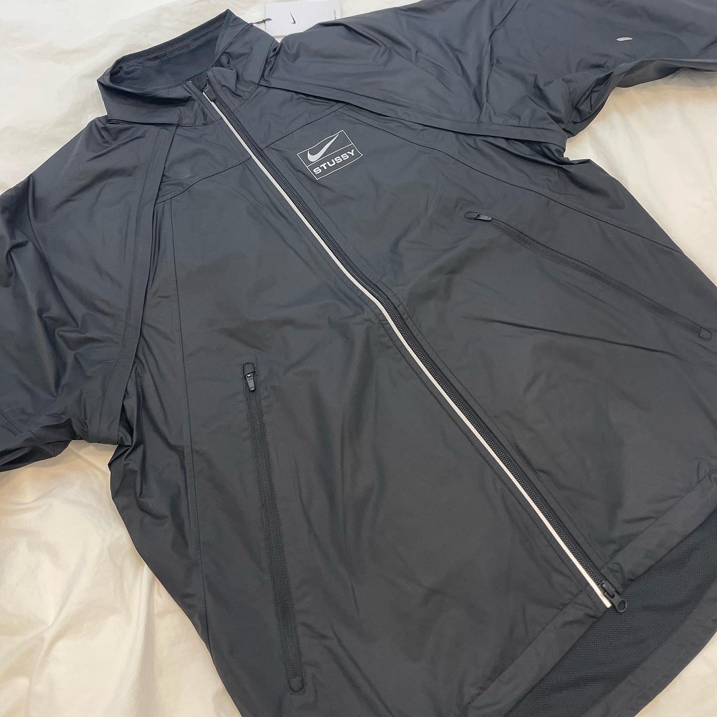 Nike x Stussy NRG FL Storm-Fit Jacket Black (DO5304-010) 착용 스타일