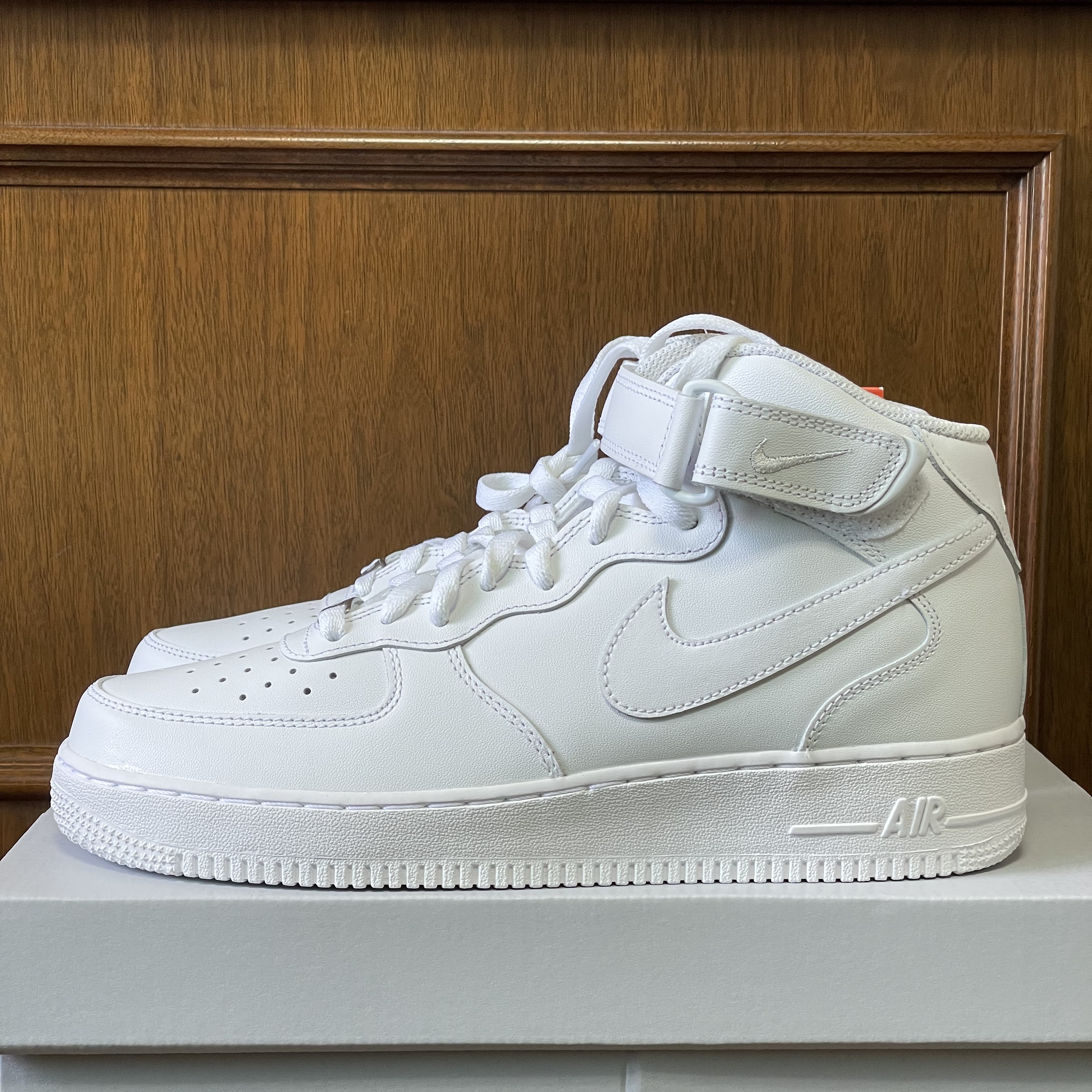Nike Air Force 1 Mid '07 White 착용 스타일 - 1