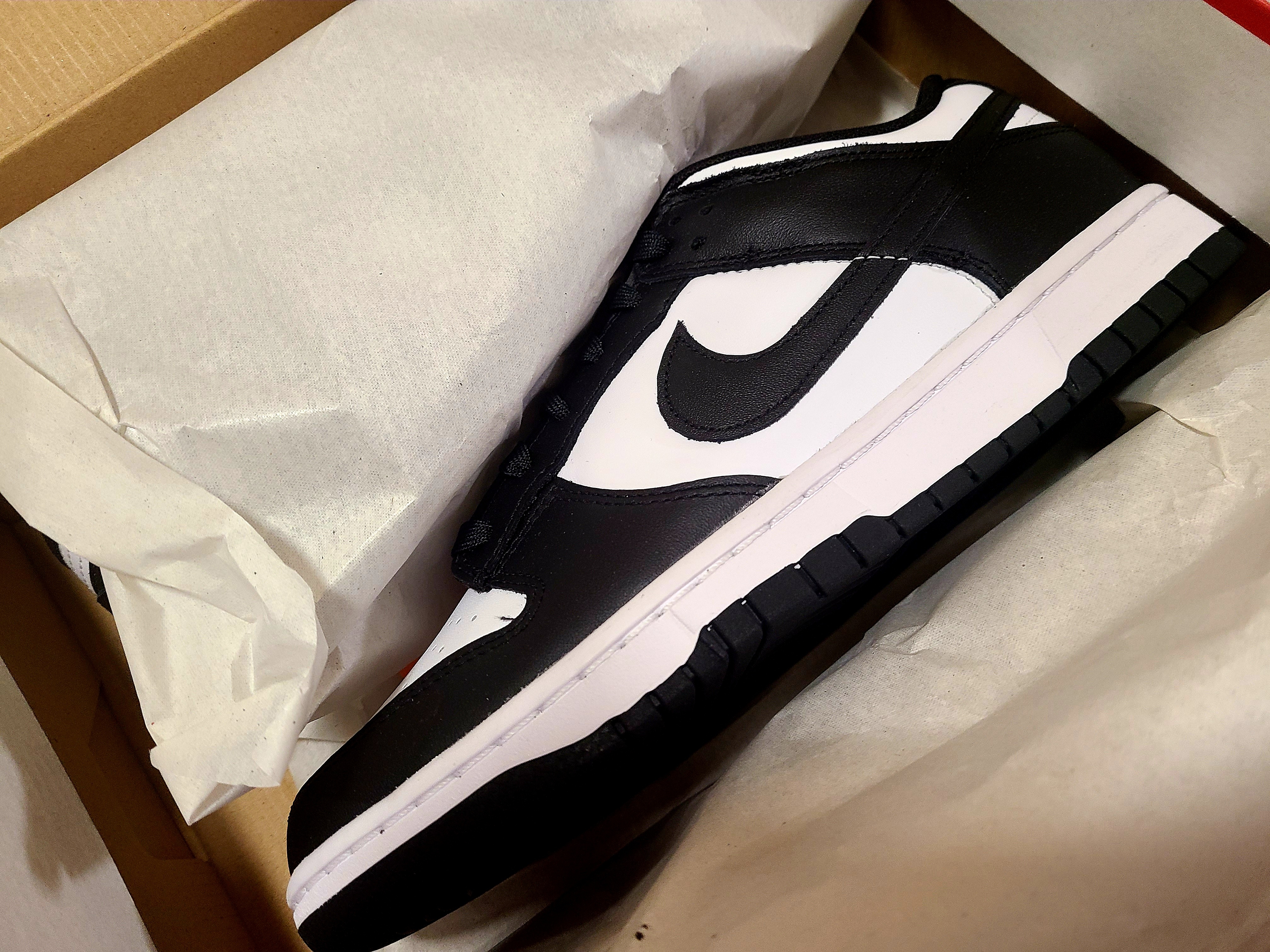 Nike Dunk Low Retro Black 착용 스타일 - 2