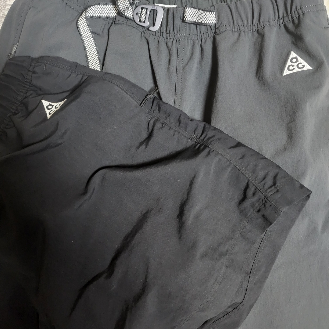 Nike ACG Trail Pants Dark Smoke Grey - Asia, Nike NRG ACG Trail Shorts Black Anthracite - Asia 착용 스타일 - 1