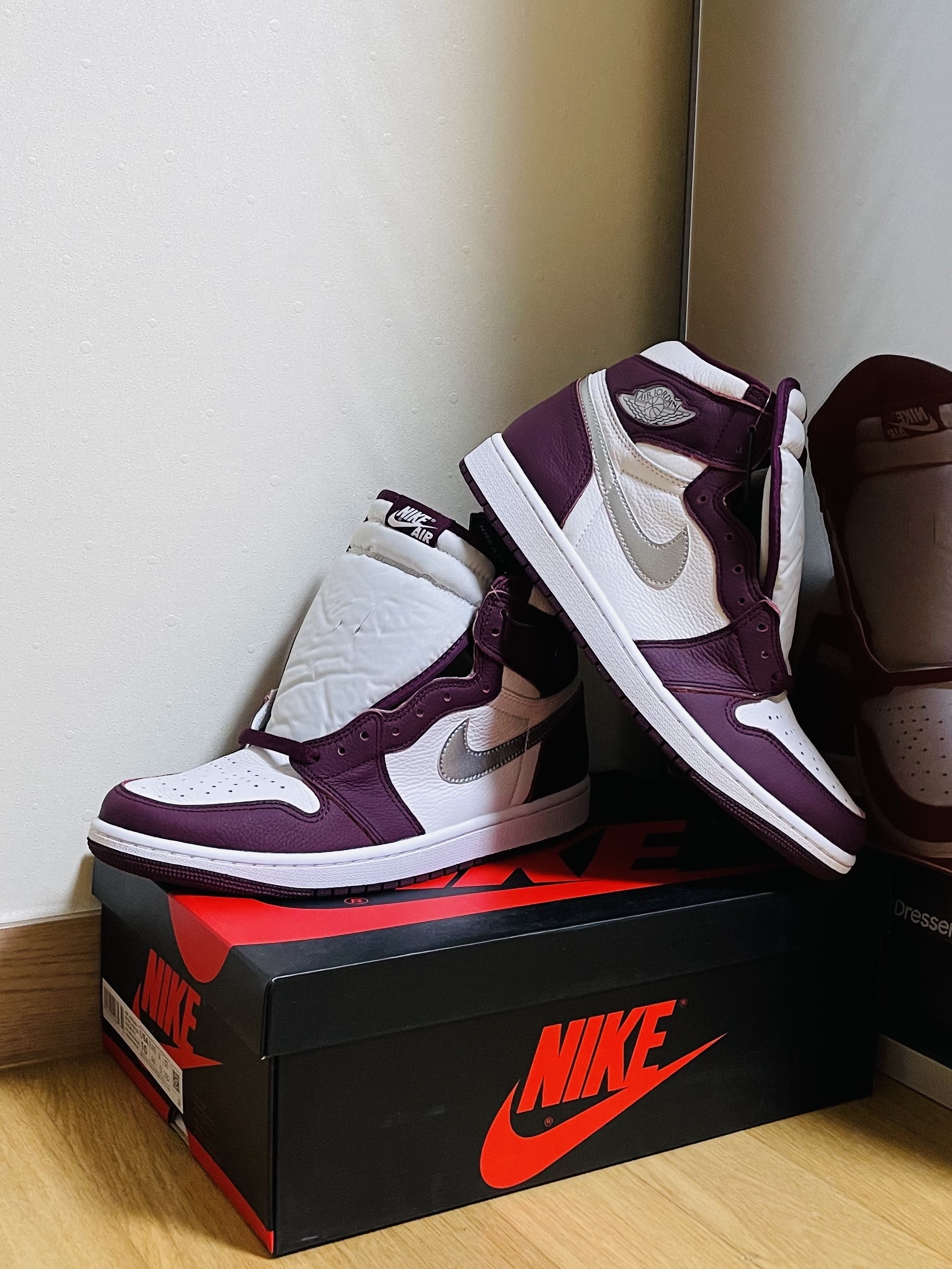 Jordan 1 Retro High OG Bordeaux, (GS) Jordan 1 Retro High OG Bordeaux 착용 스타일
