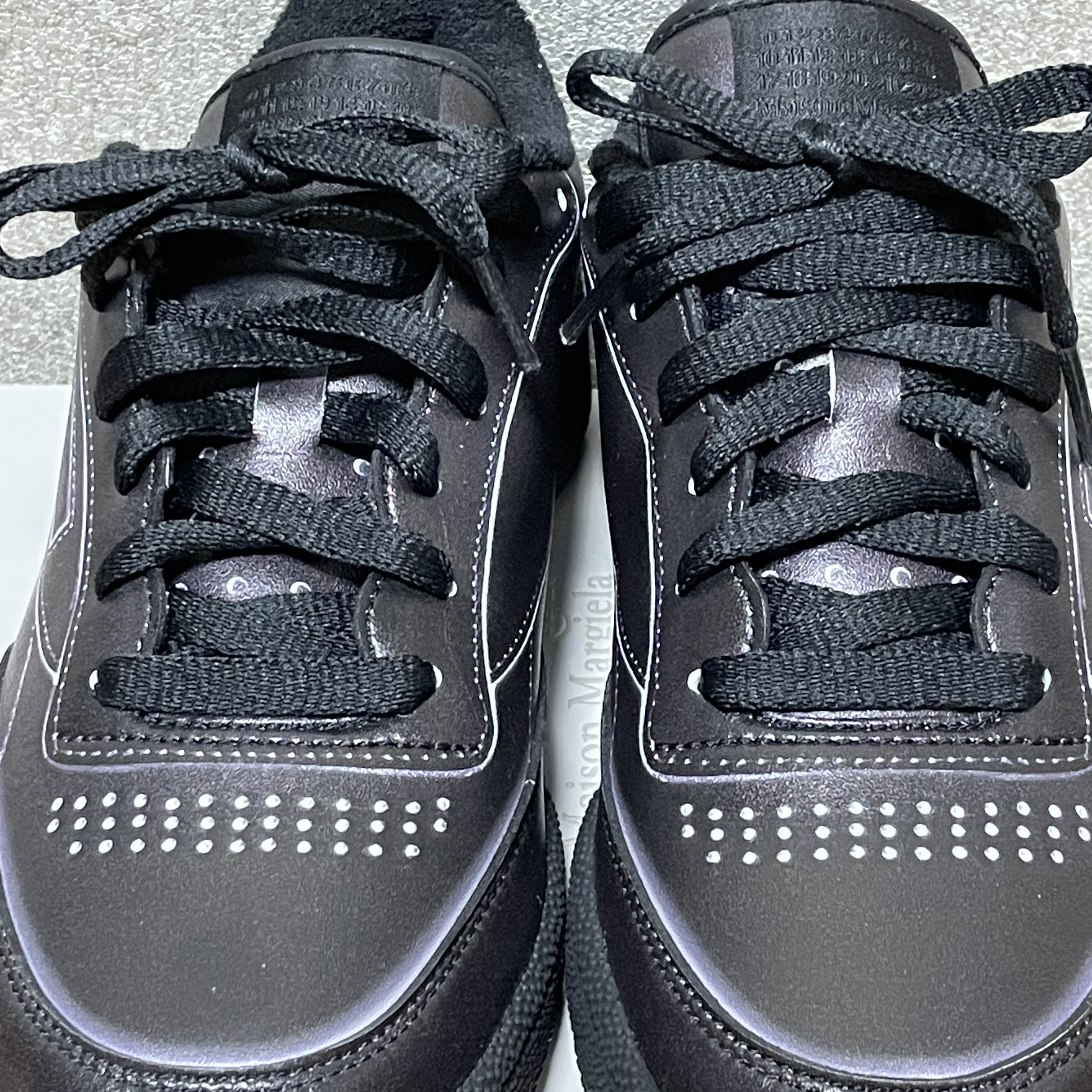 Reebok x Maison Margiela Club C TL Black 착용 스타일 - 2