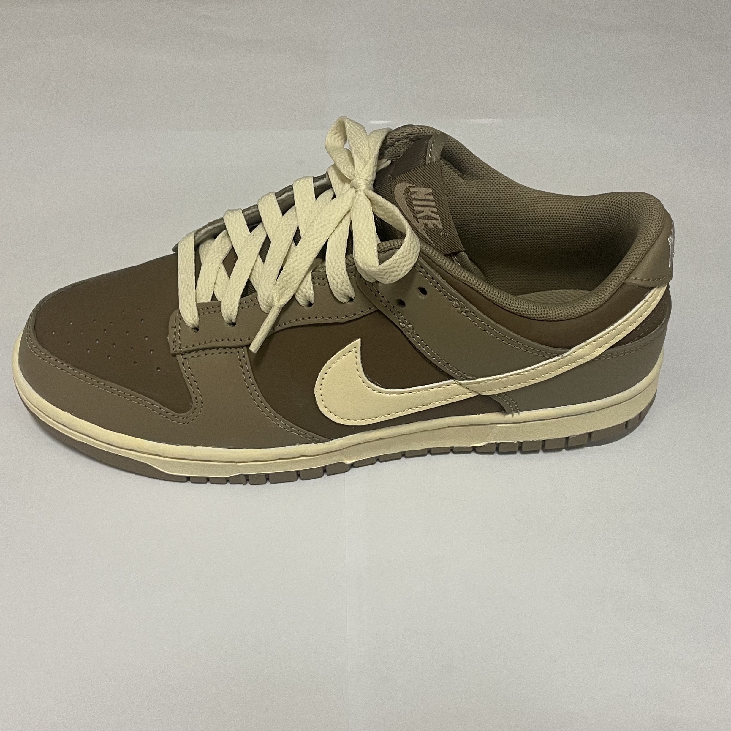 (W) Nike Dunk Low SP College Navy, Nike Dunk Low Retro Khaki Hazel Rush 착용 스타일 - 2