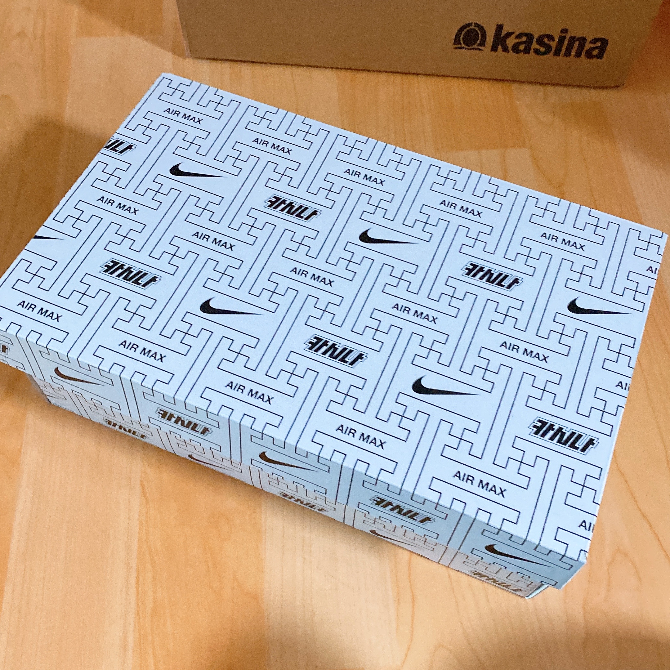Nike x Kasina Air Max 1 SP Won-Ang Particle Grey 착용 스타일 - 1
