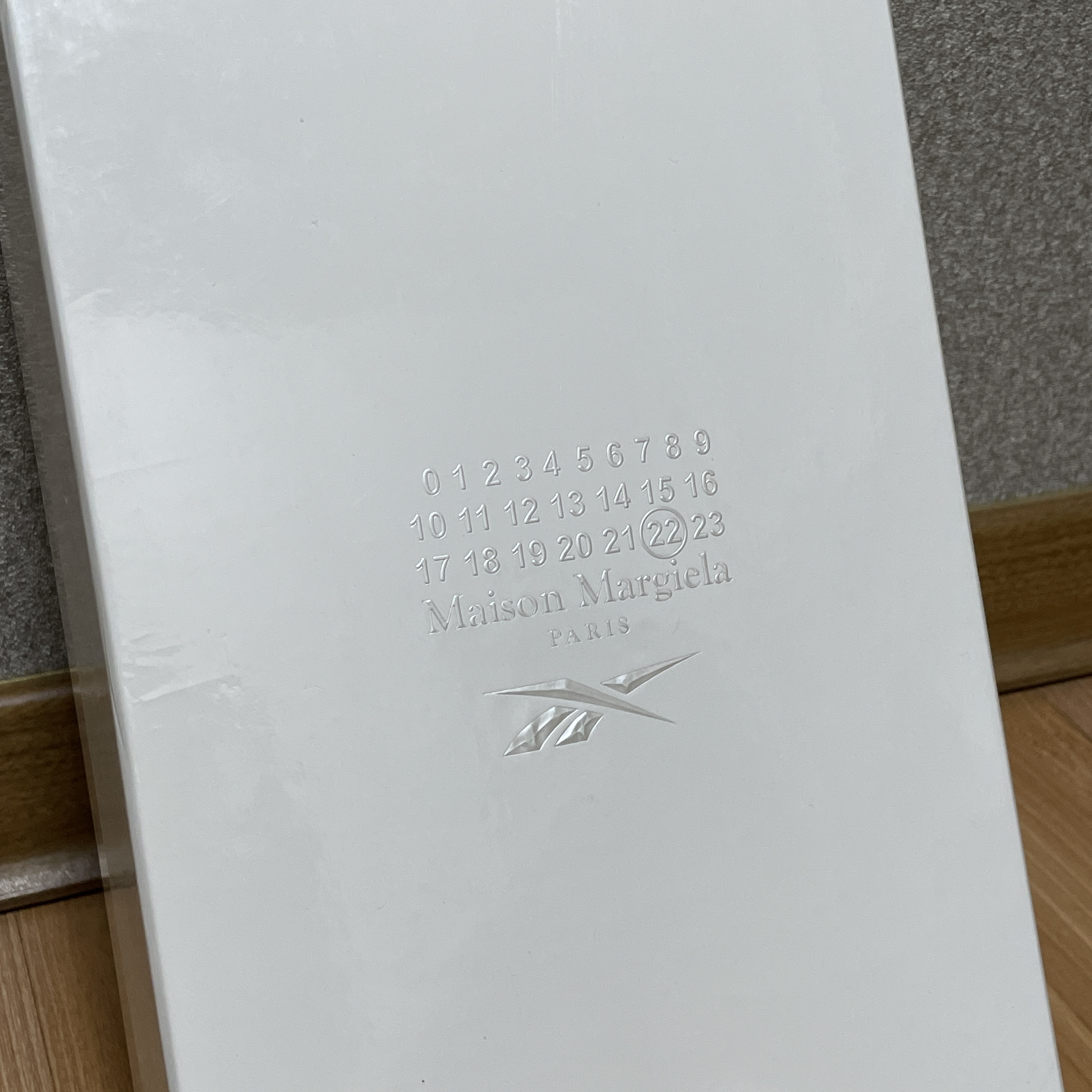 Reebok x Maison Margiela Club C TL Black 착용 스타일 - 5