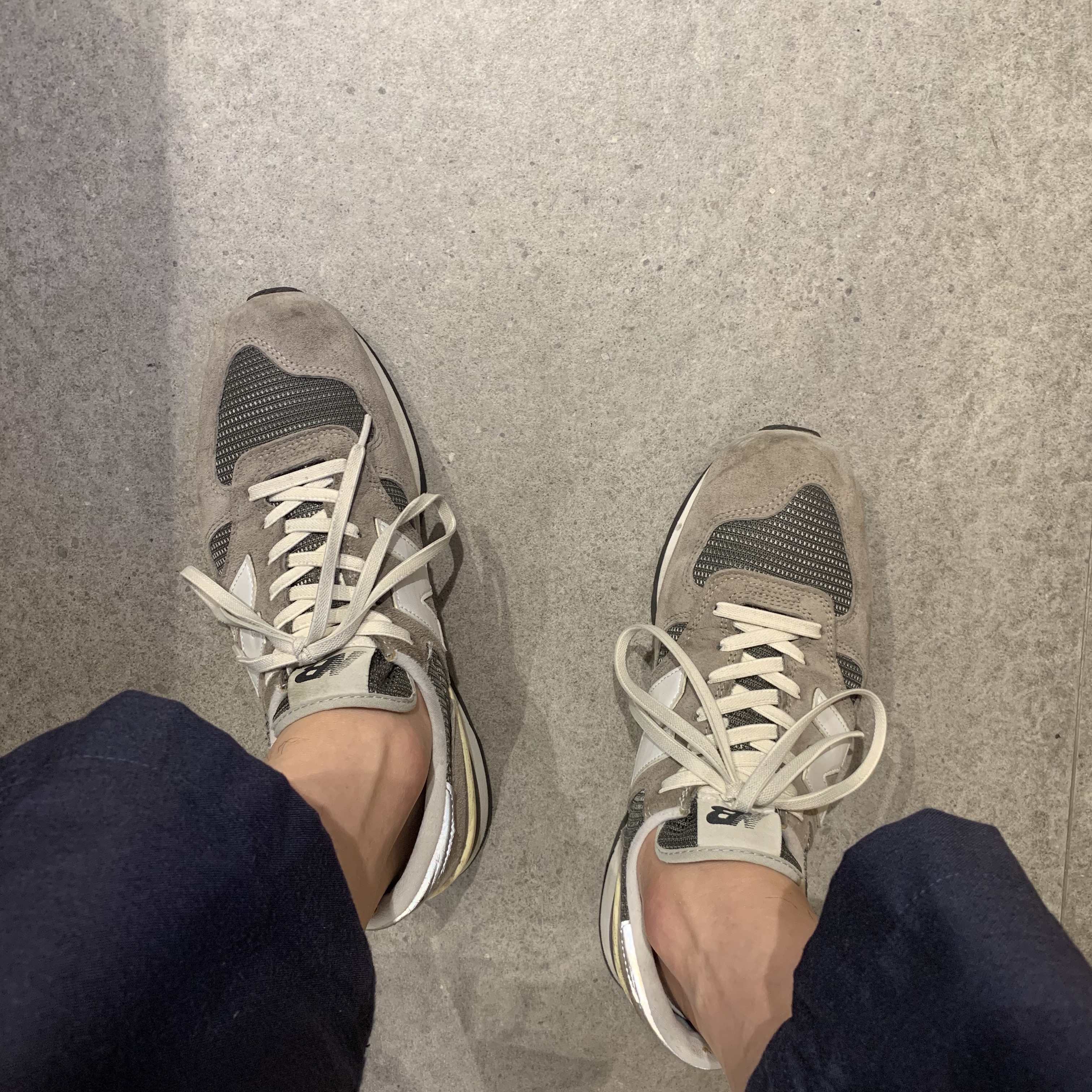 New Balance 990 Made in USA Grey 착용 스타일