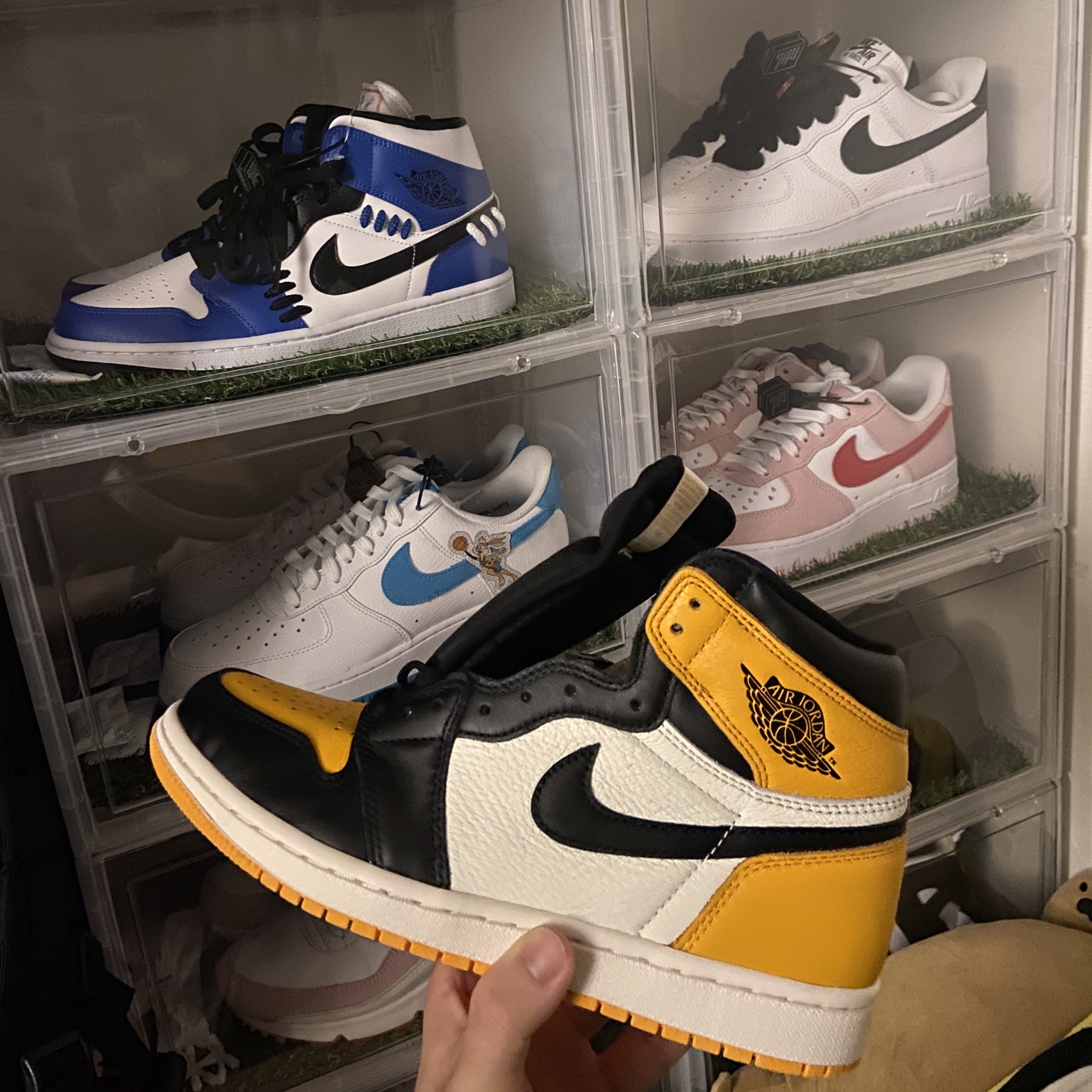 Jordan 1 Retro High OG Taxi 착용 스타일