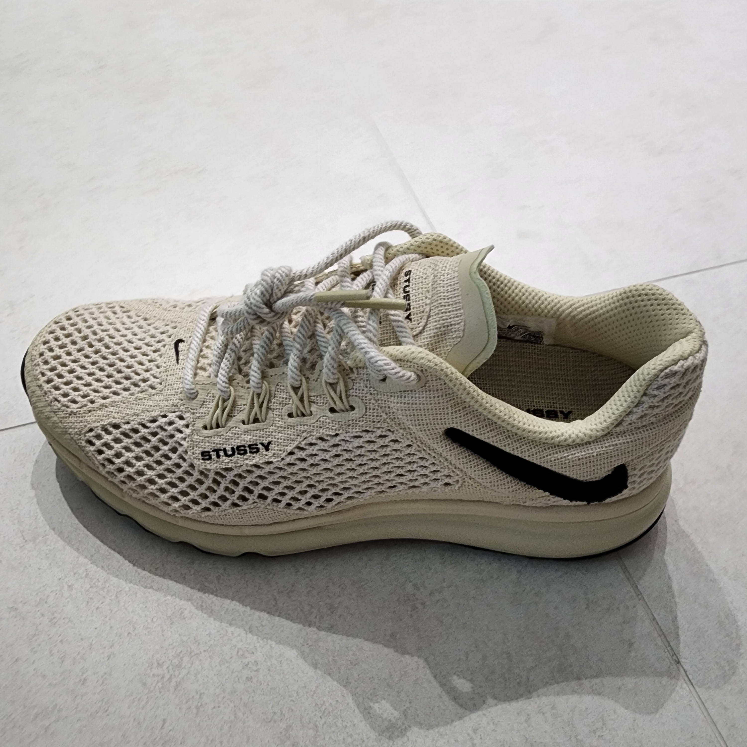 Nike x Stussy Air Max 2013 Fossil 착용 스타일 - 2