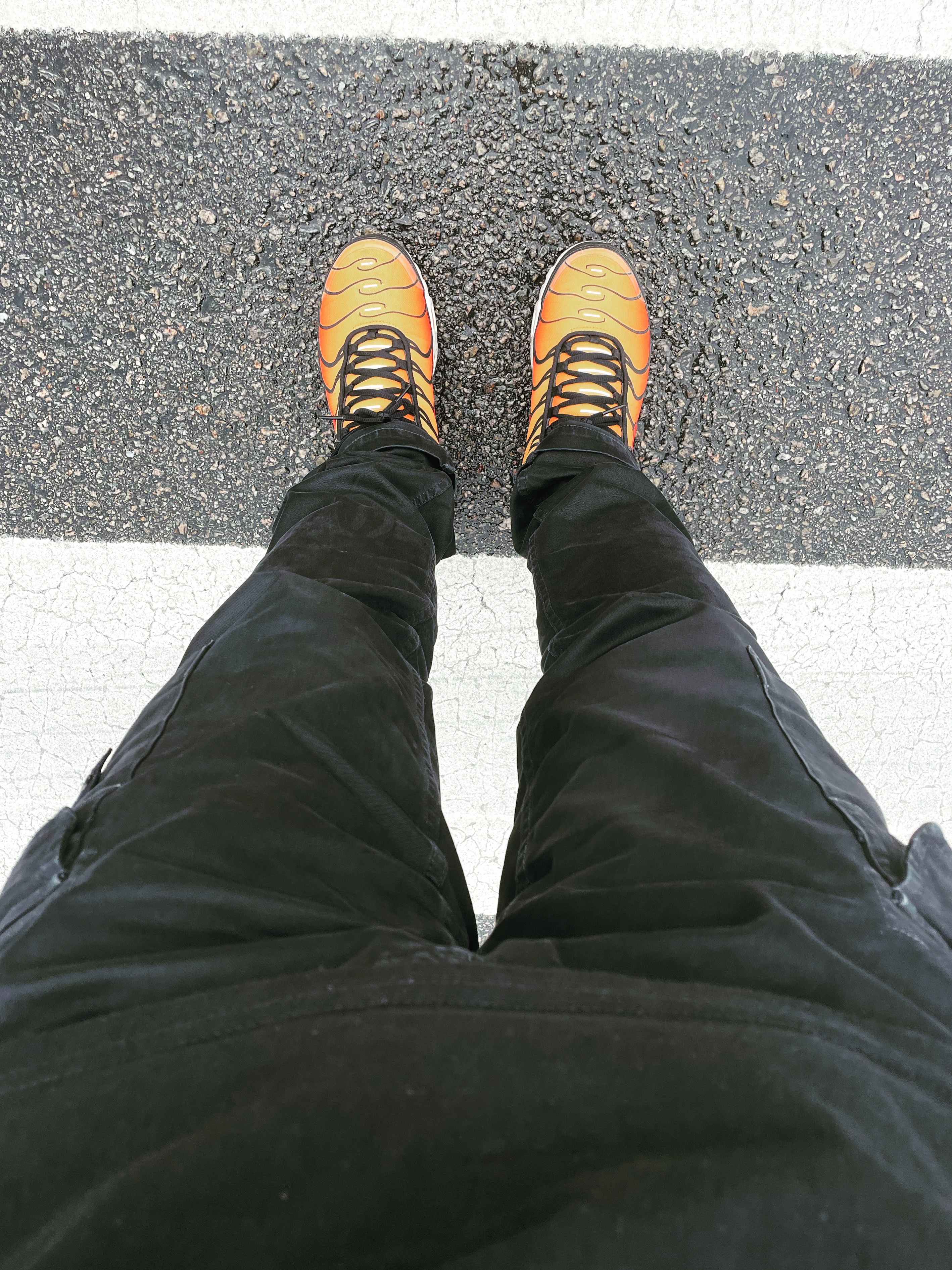 Stone Island 318L1 T.CO+OLD Cargo Pants Black - 21FW, Nike Air Max Plus TXT TN Tour Yellow Total Orange 착용 스타일