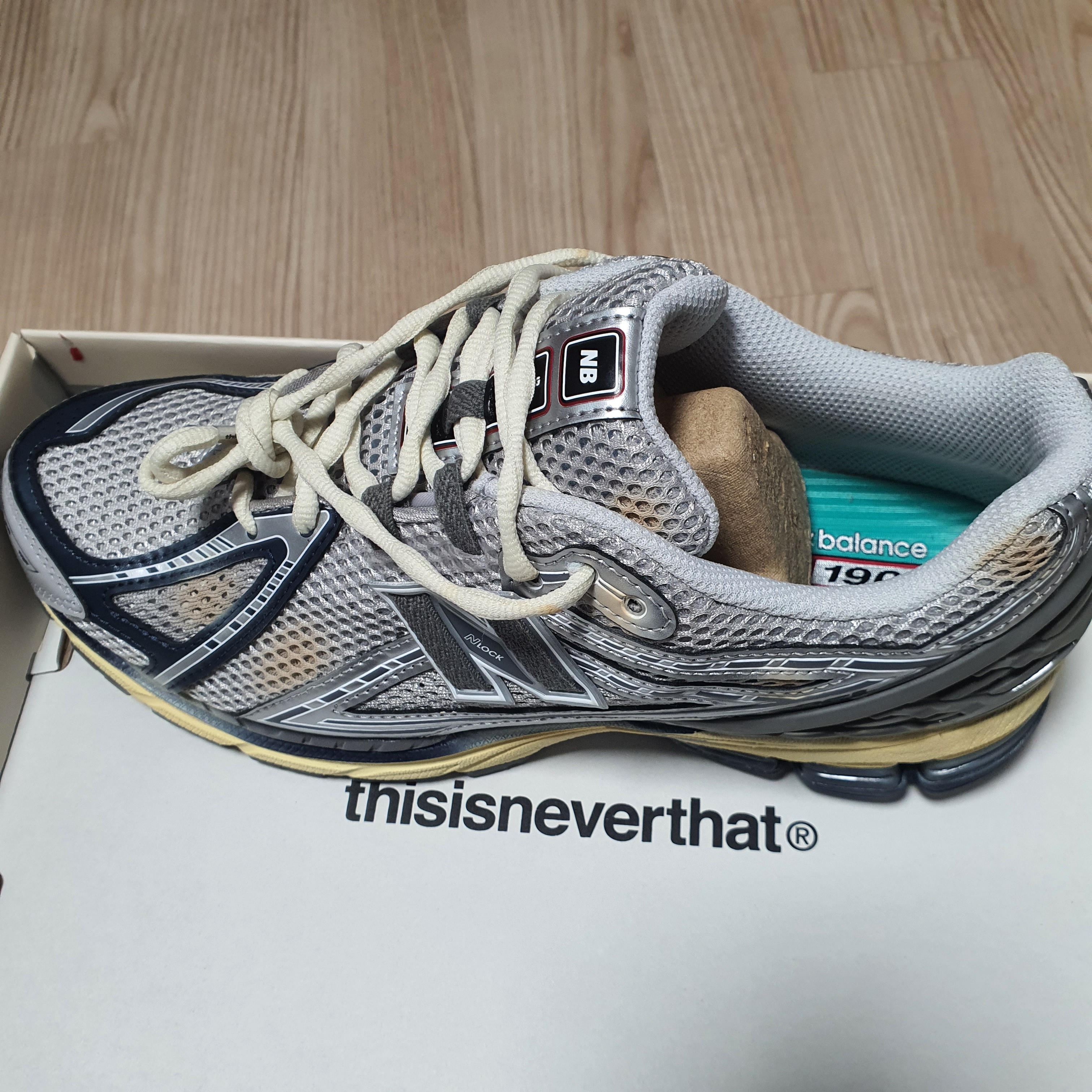 New Balance x Thisisneverthat 1906R 2022 Downtown Run 착용 스타일