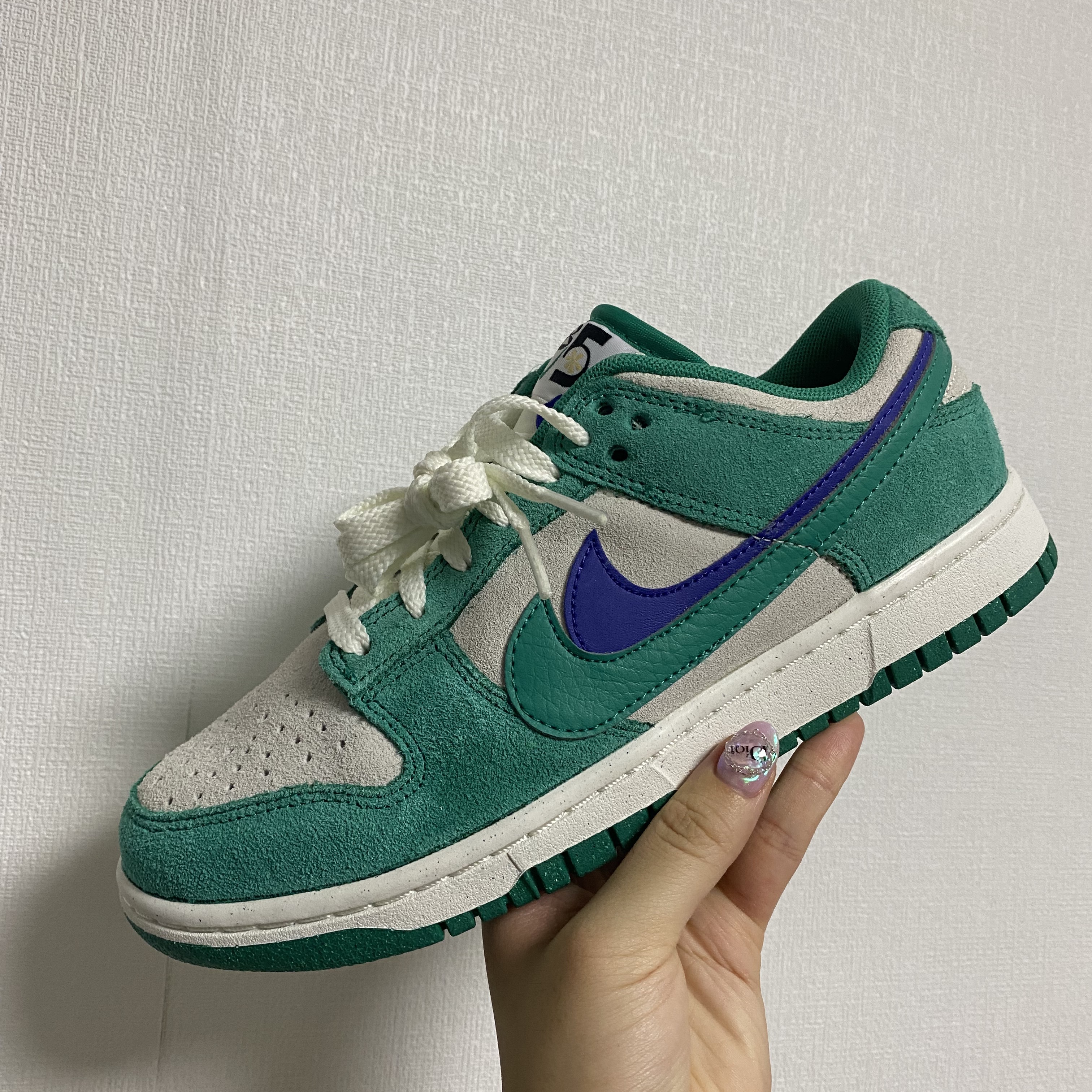 (W) Nike Dunk Low SE 85 Neptune Green and Sail 착용 스타일 - 1