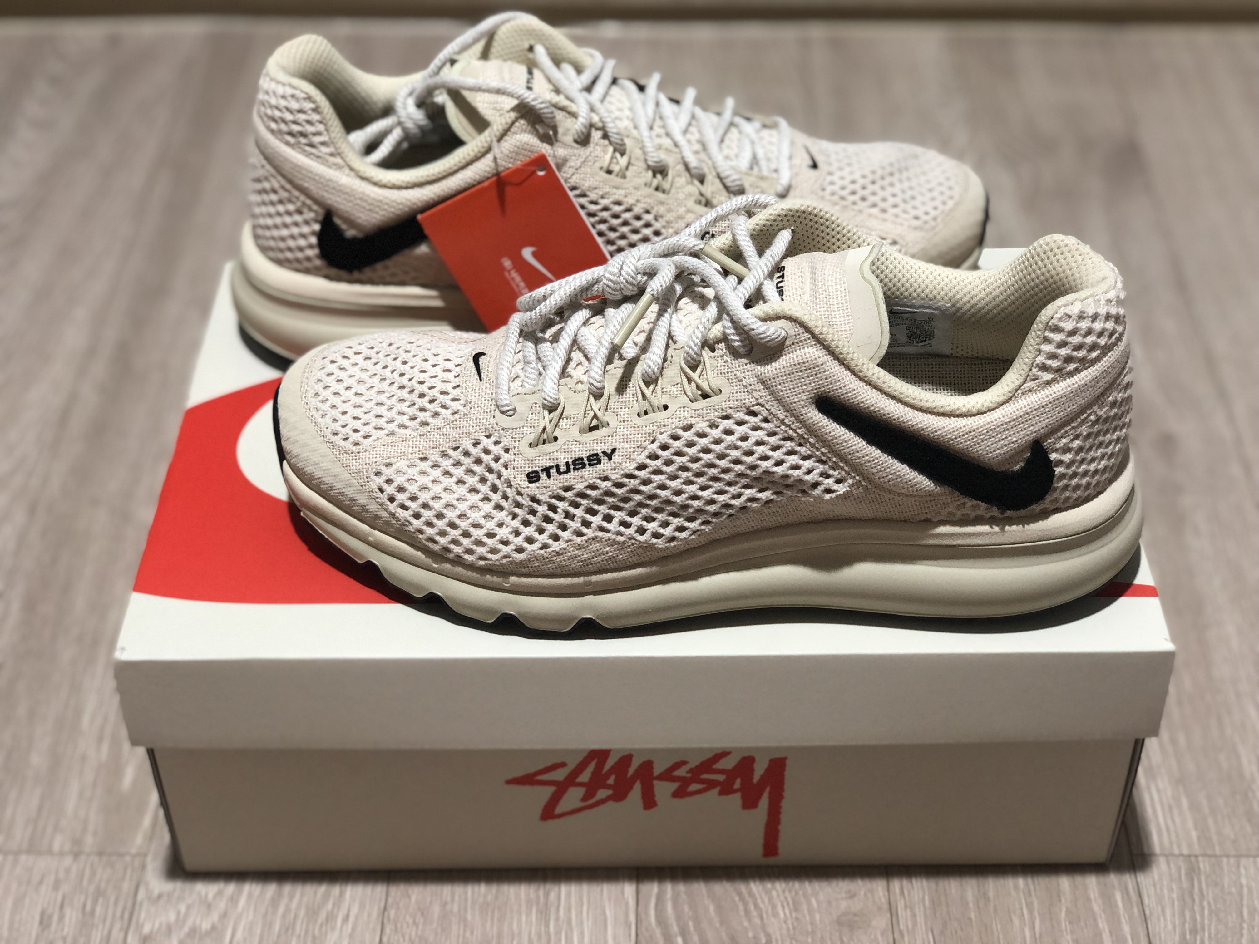 Nike x Stussy Air Max 2013 Fossil 착용 스타일