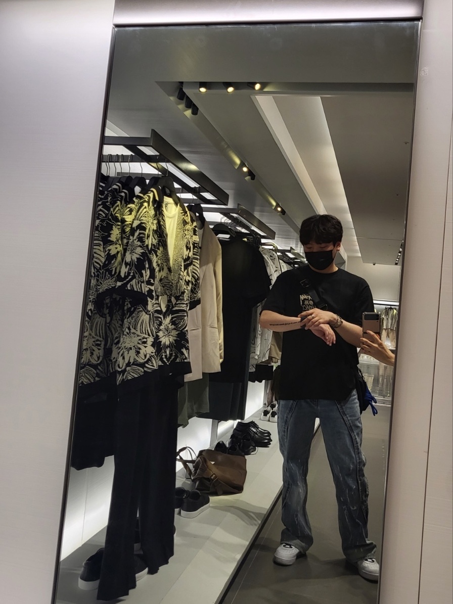 Stussy x Our Legacy Surfman Pig. Dyed T-Shirt Black - 21FW 착용 스타일 - 2