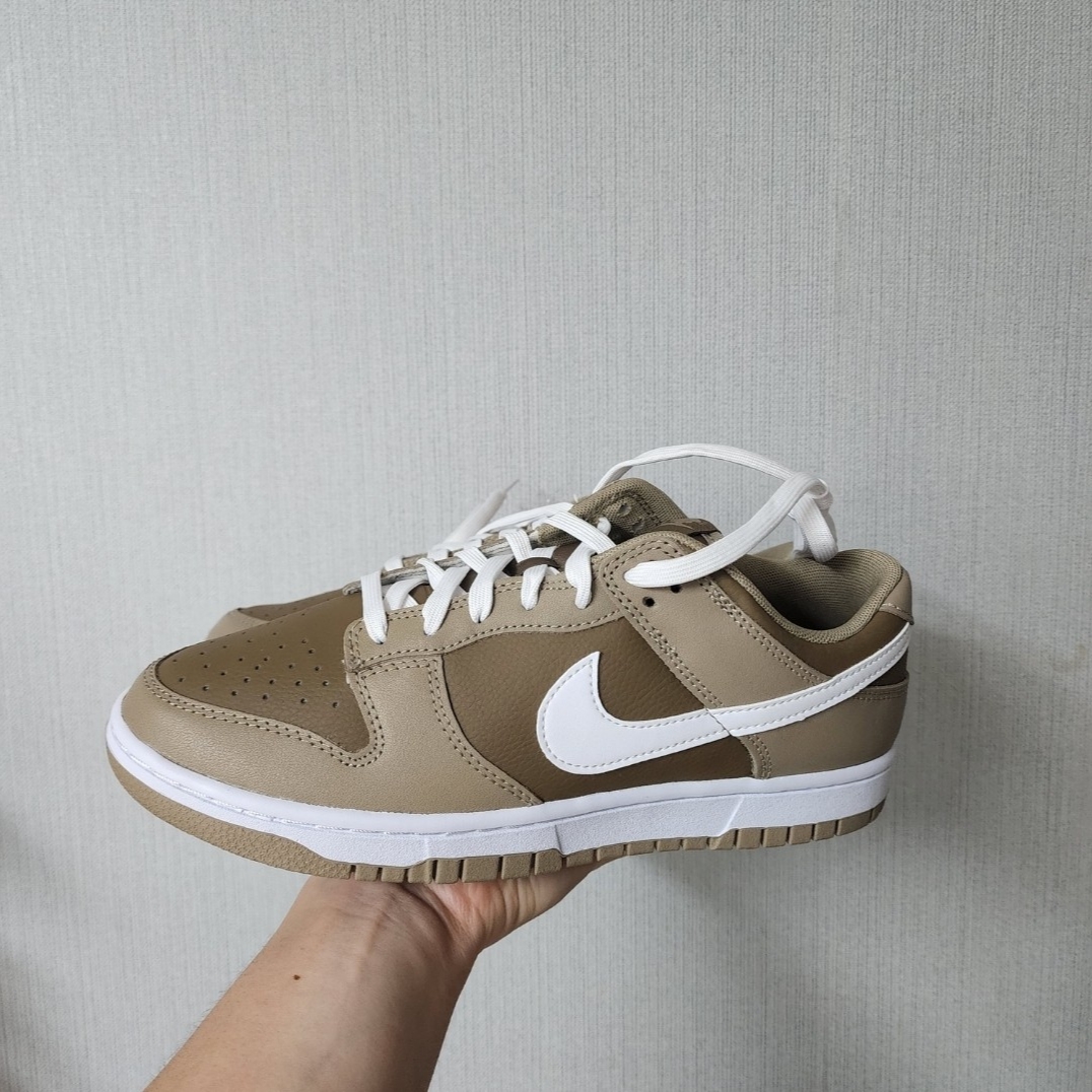 Nike Dunk Low Retro Khaki Hazel Rush 착용 스타일