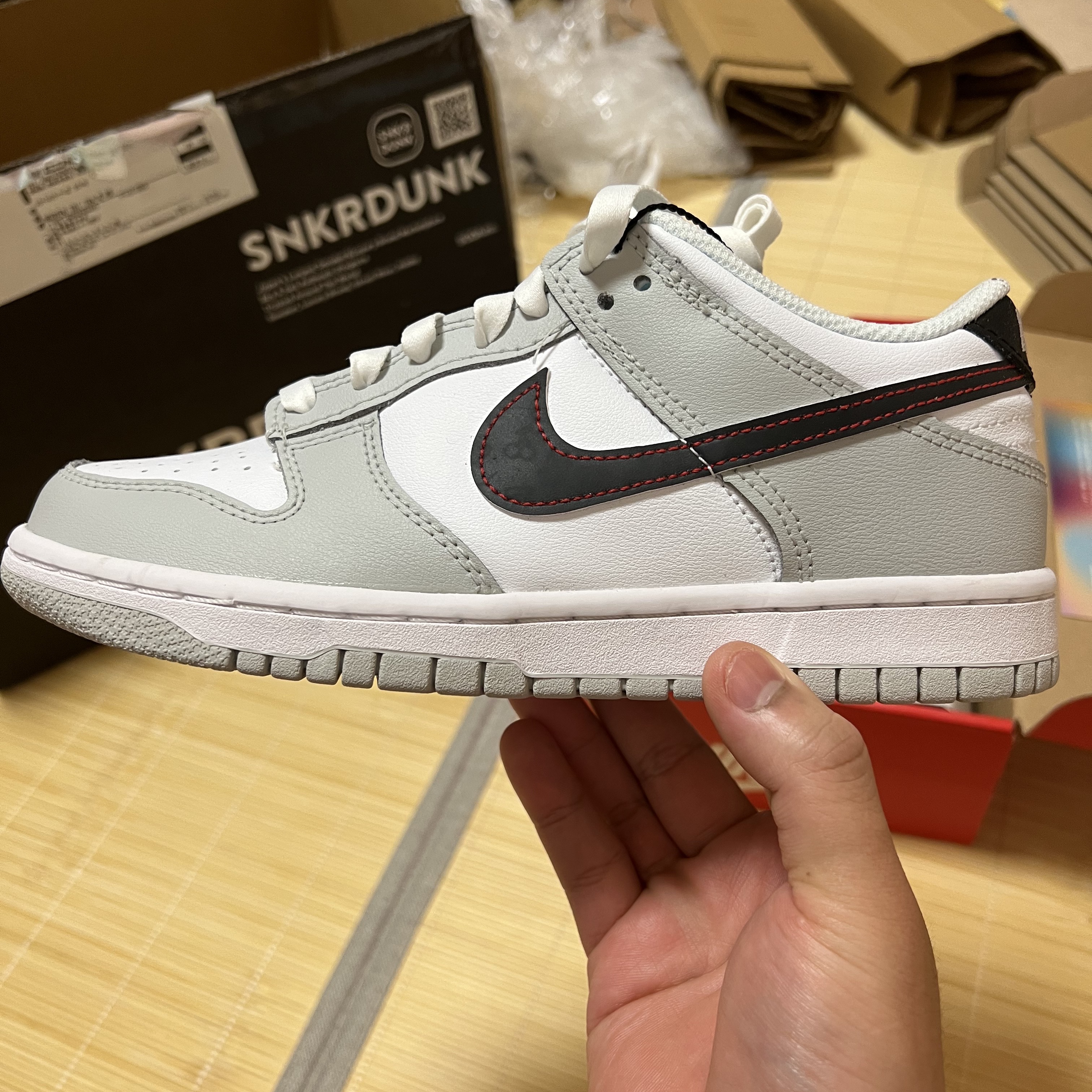 (GS) Nike Dunk Low SE Jackpot, Nike Dunk Low Retro SE Jackpot Grey Fog 착용 스타일