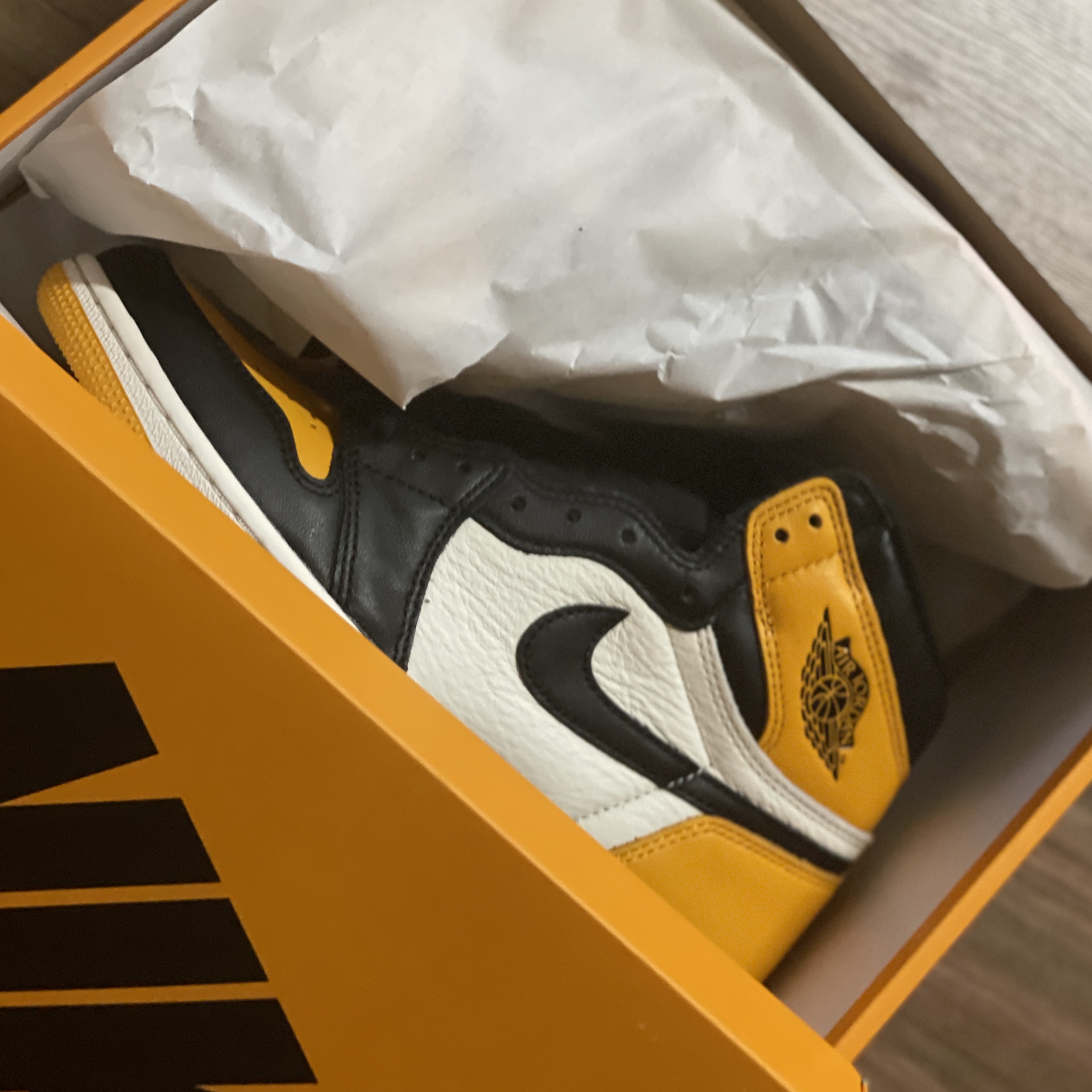 Jordan 1 Retro High OG Taxi 착용 스타일 - 2