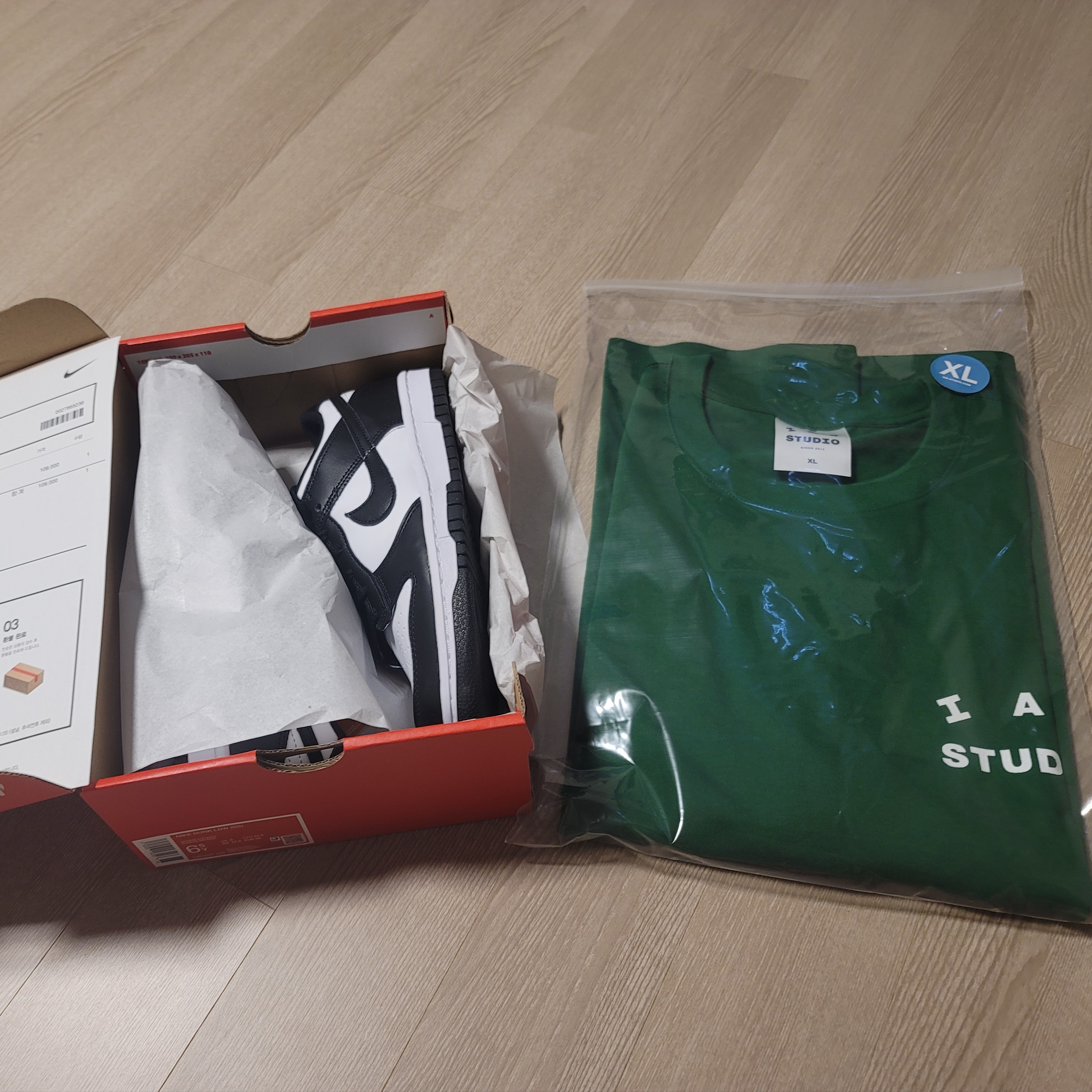IAB Studio T-Shirt Green - 22FW, (GS) Nike Dunk Low Black 착용 스타일