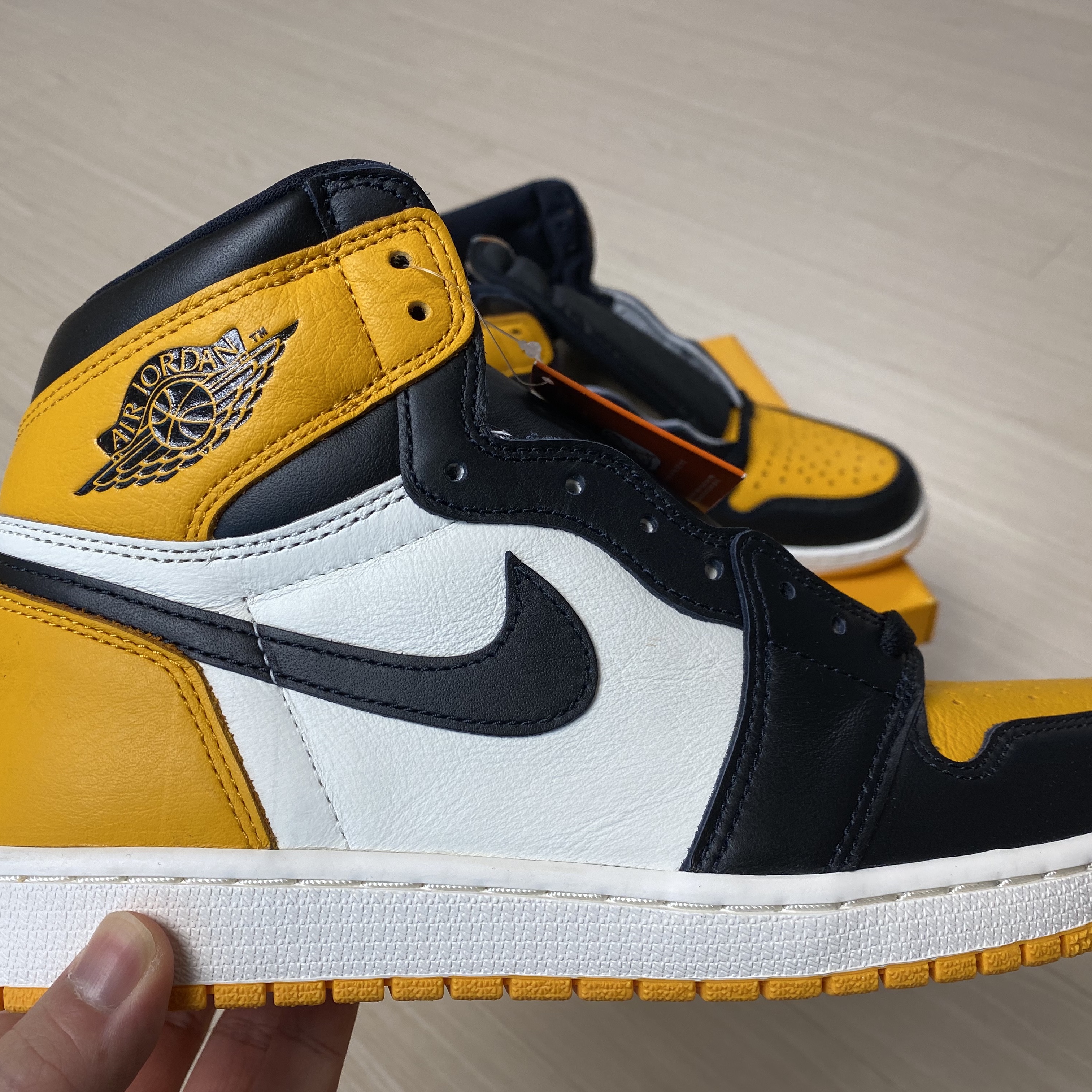 Jordan 1 Retro High OG Taxi 착용 스타일