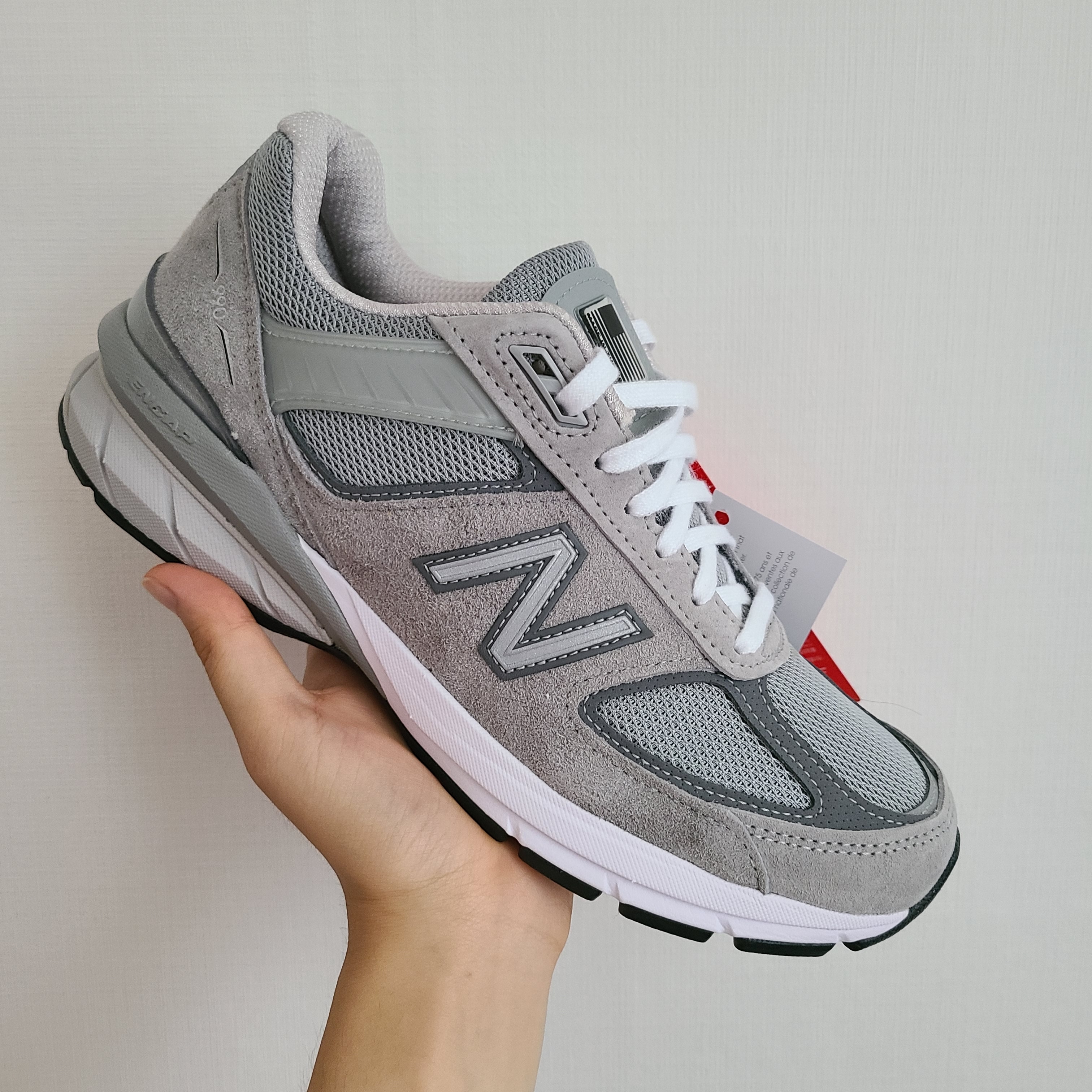 New Balance 990v5 Made in USA Grey - D Standard 착용 스타일