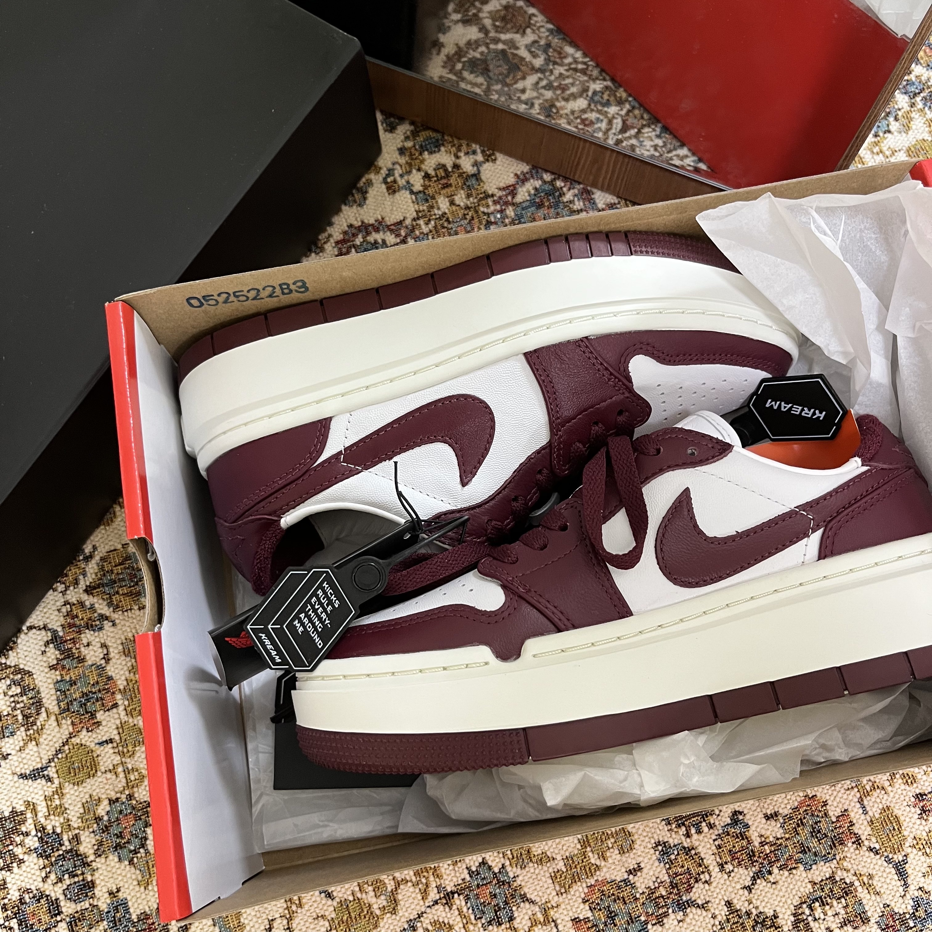 (W) Jordan 1 Elevate Low Dark Beetroot 착용 스타일 - 2