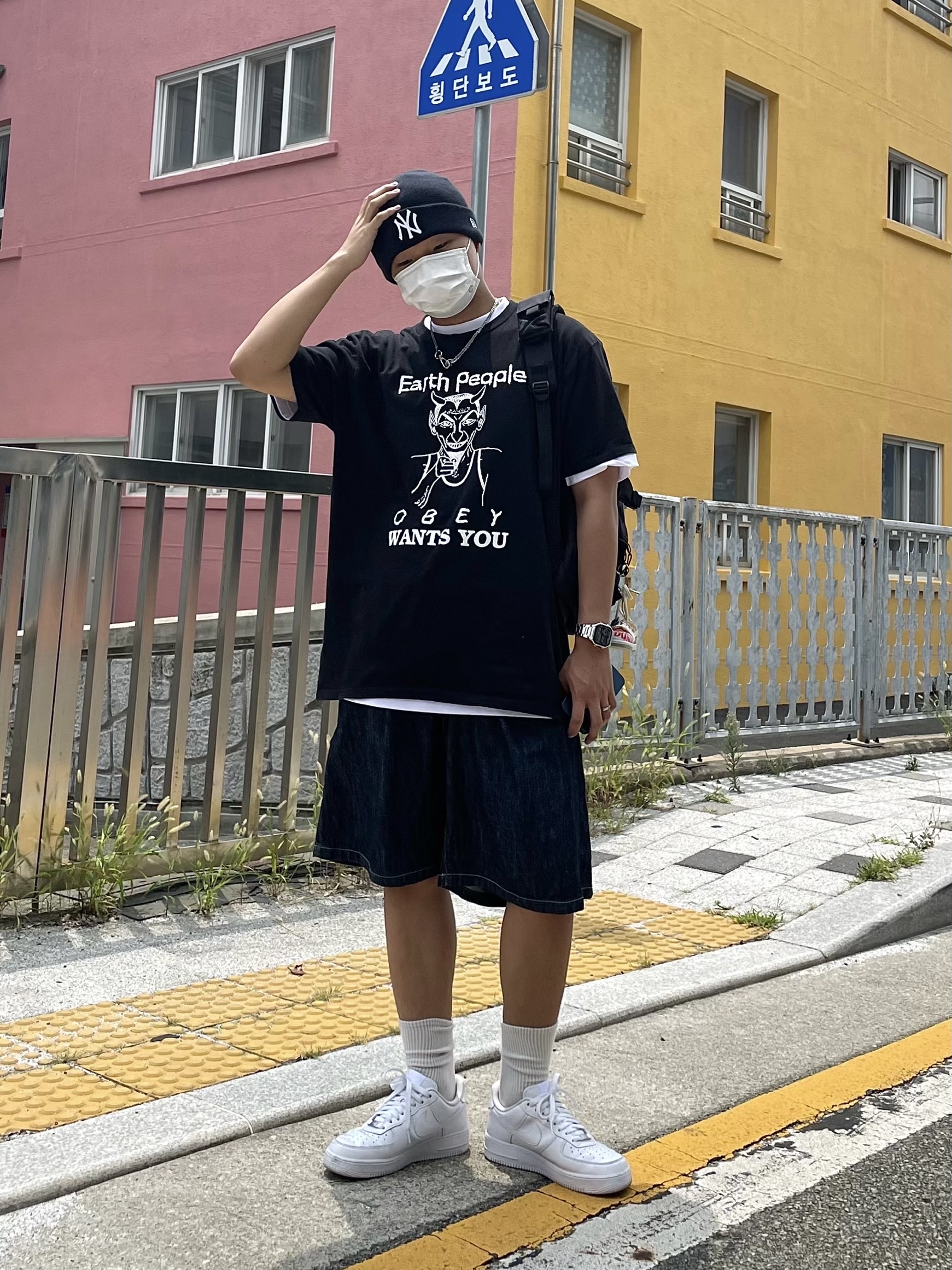 Nike Air Force 1 '07 Low White, Supreme Backpack Black - 19FW 착용 스타일 - 1
