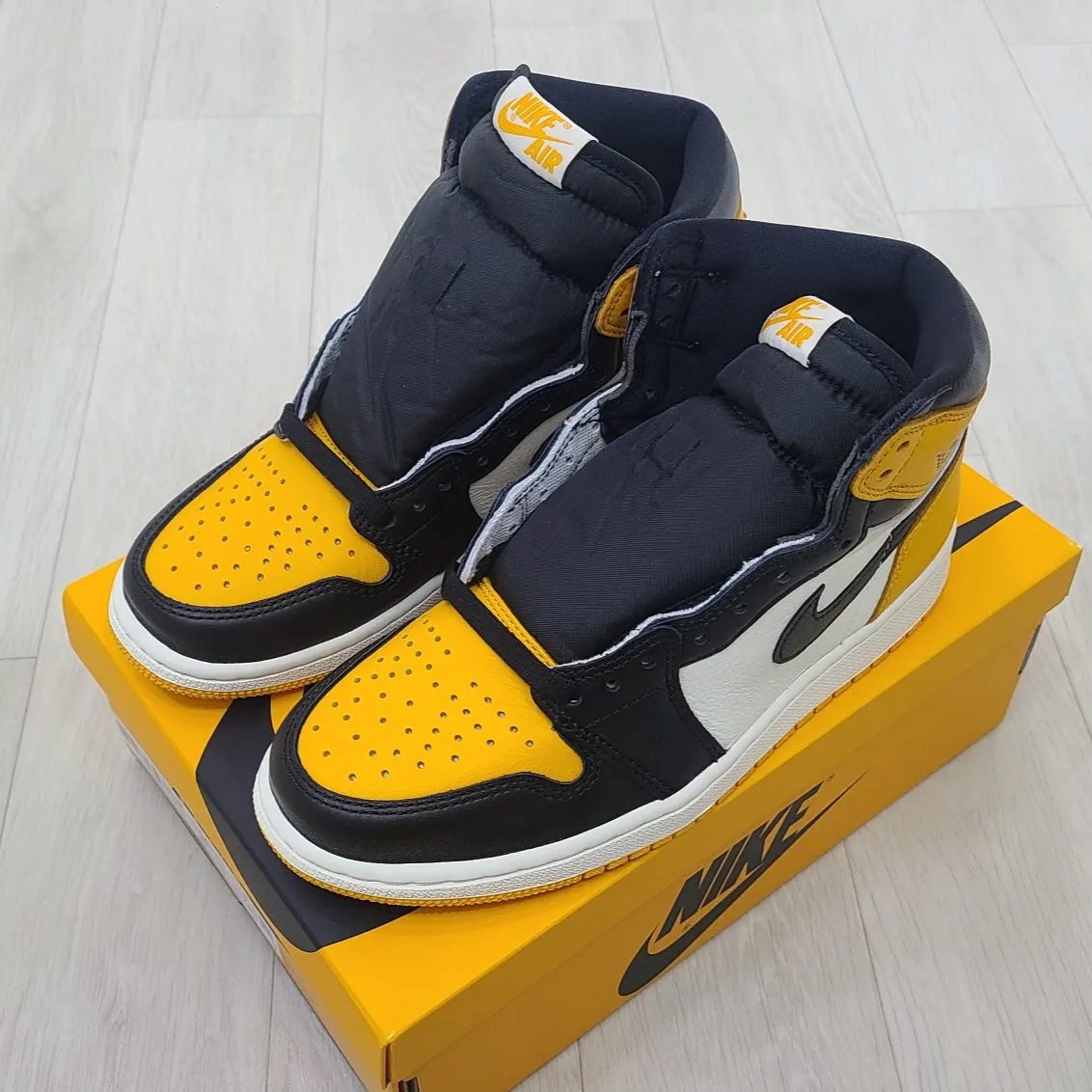 Jordan 1 Retro High OG Taxi 착용 스타일 - 2