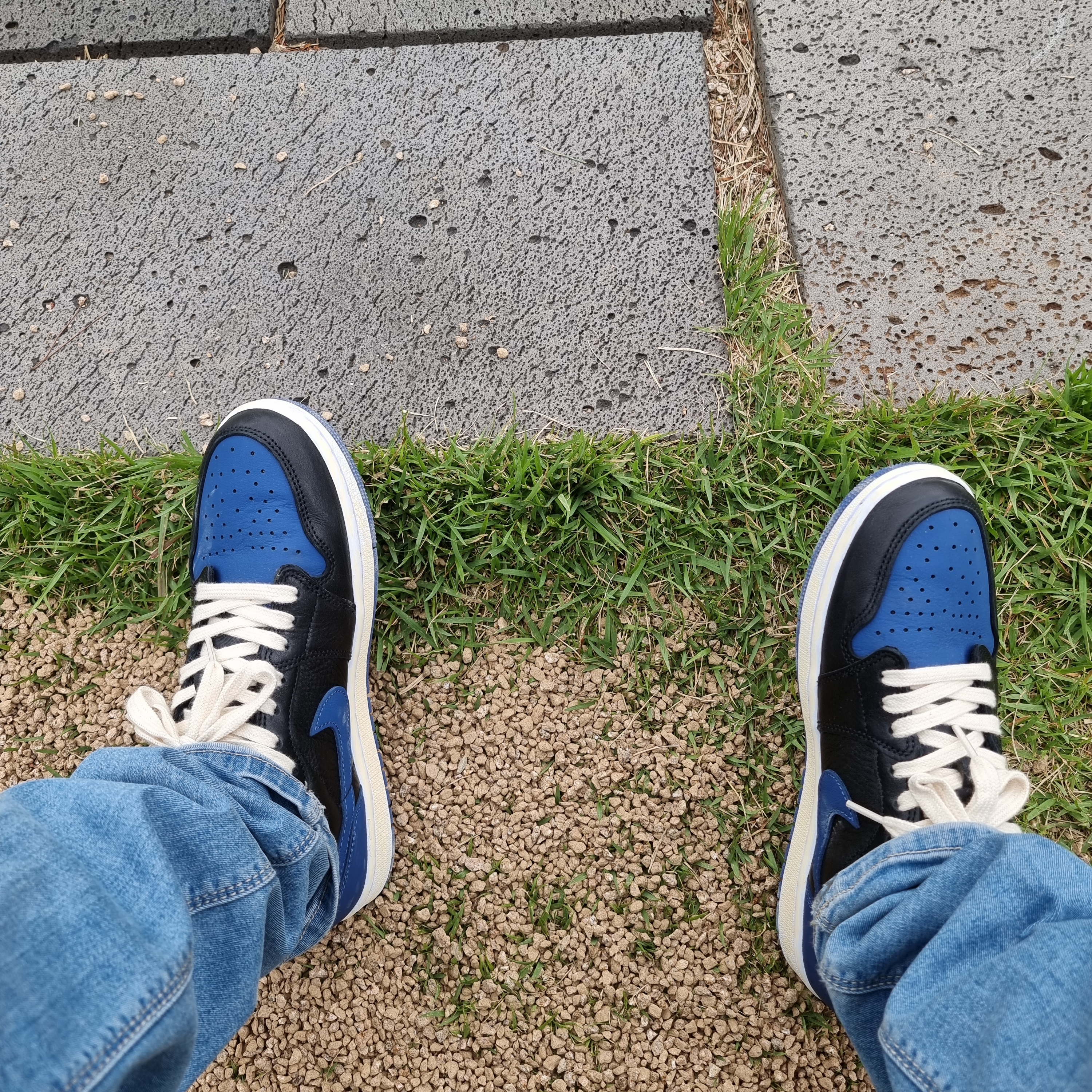 Jordan 1 Element Gore-Tex Particle Grey, Jordan 1 Retro Low OG Mystic Navy 착용 스타일 - 2