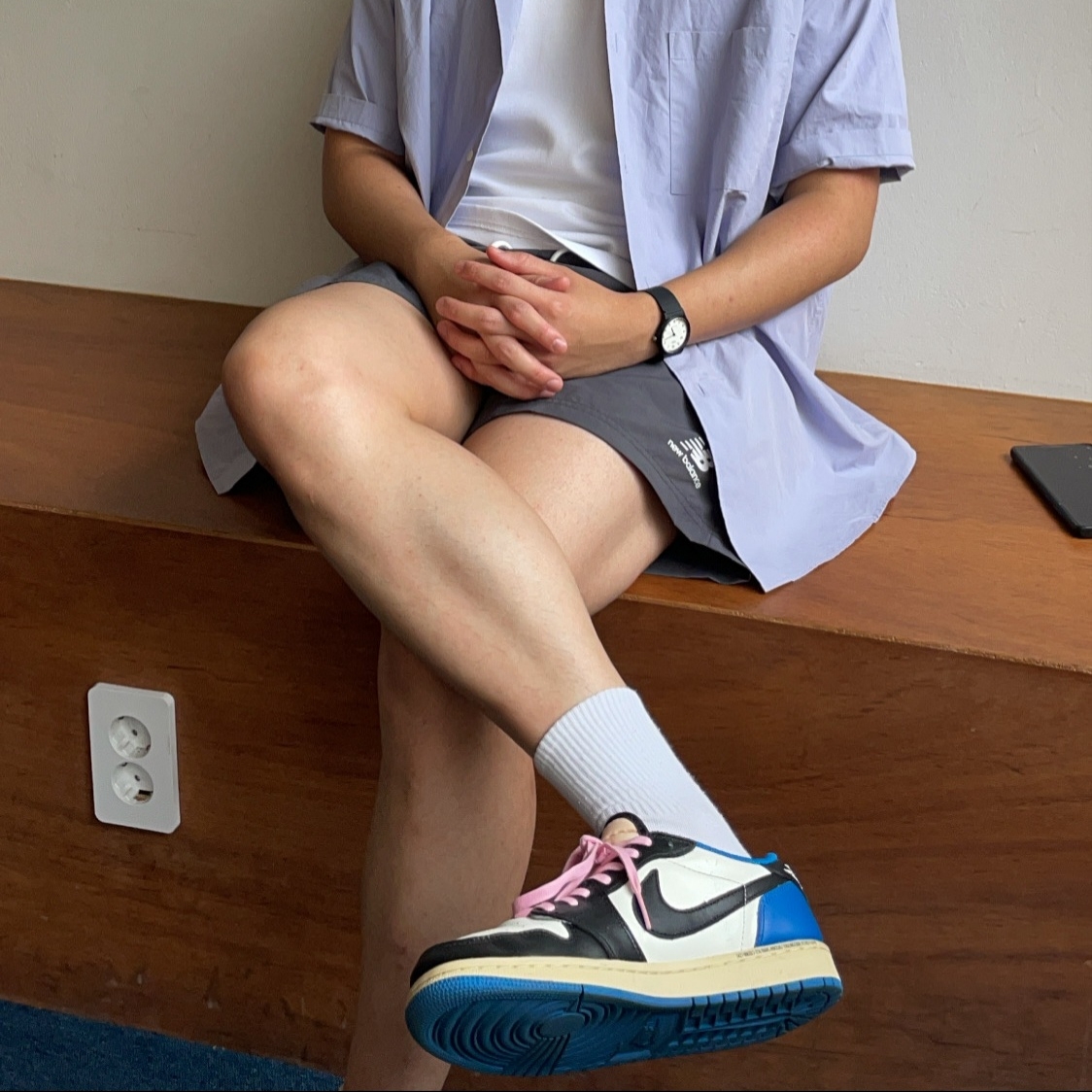Jordan 1 x Travis Scott x Fragment Retro Low OG SP Military Blue ์ฐฉ์ฉ ์คํ์ผ