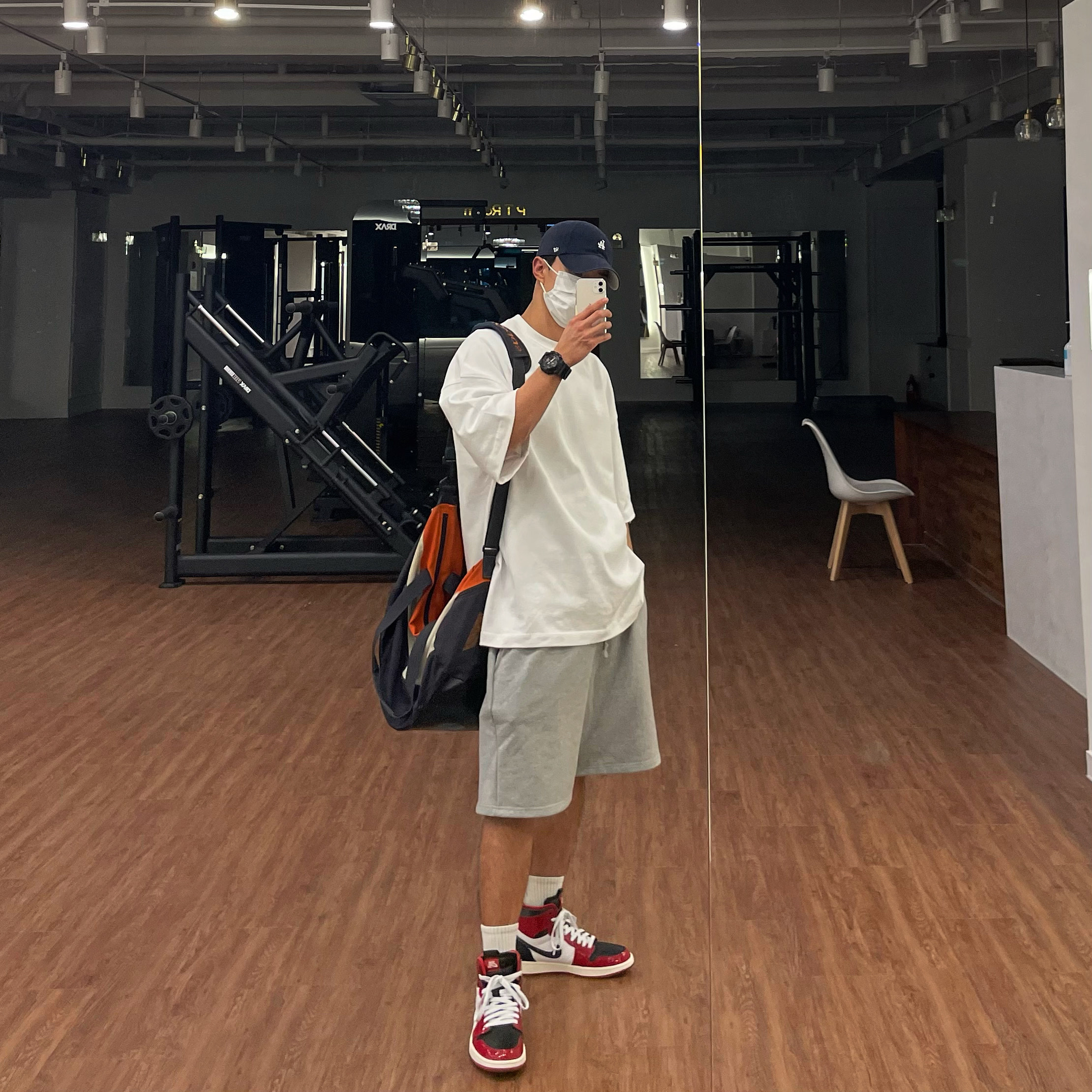 (W) Jordan 1 Zoom Air CMFT Gym Red Black 착용 스타일