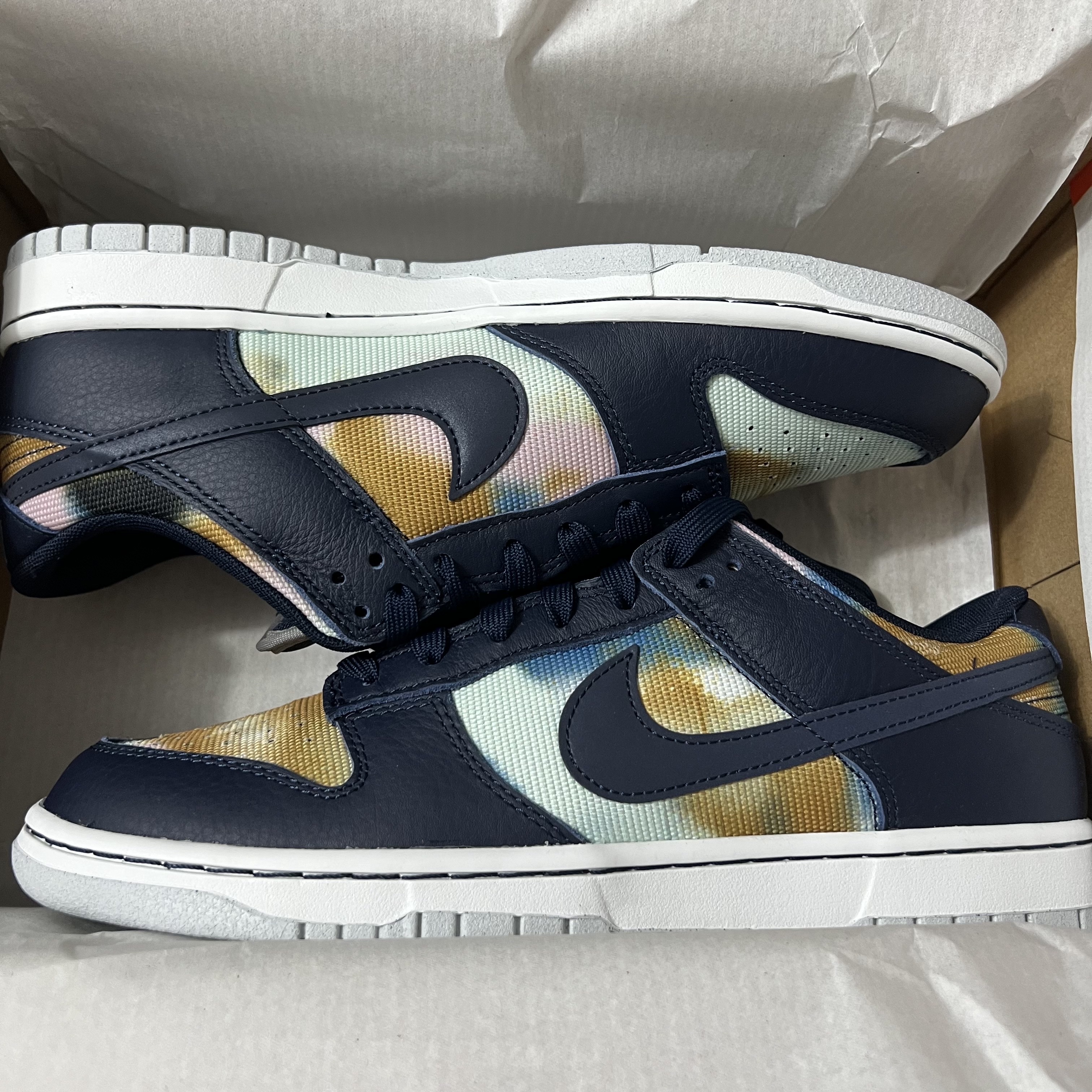 Nike Dunk Low Retro PRM Obsidian Graffiti 착용 스타일 - 3