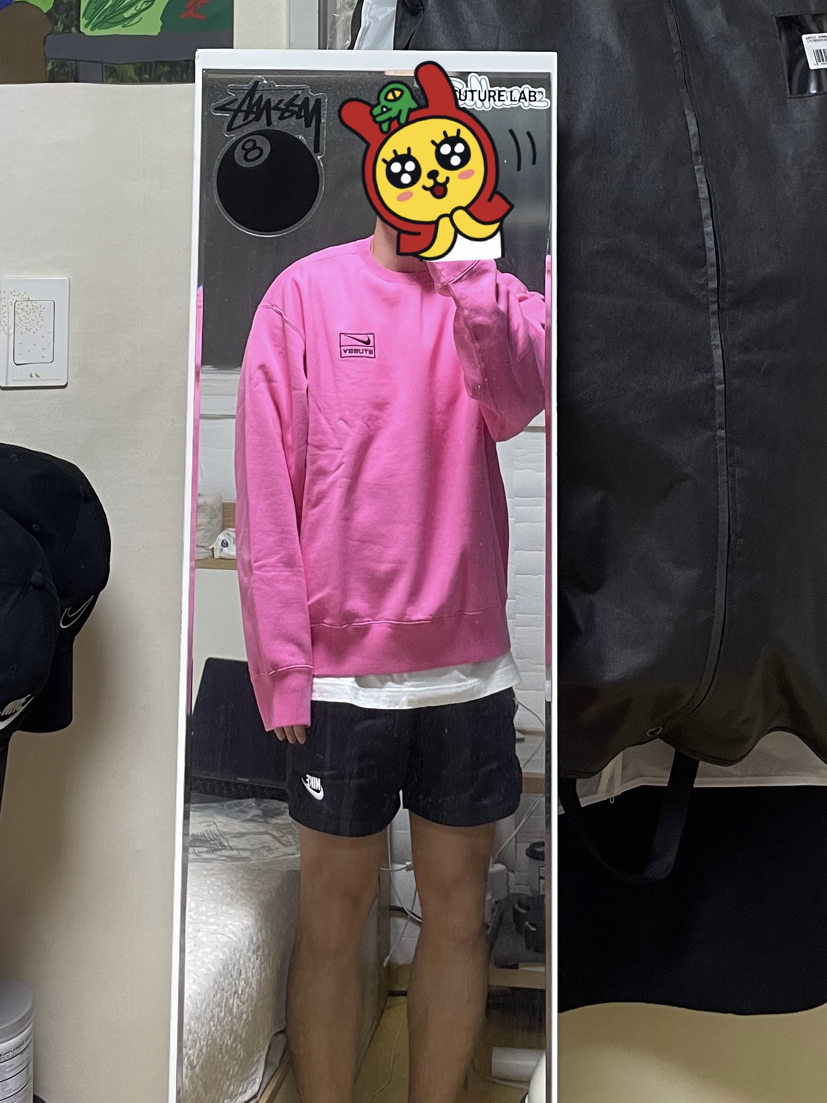 Nike x Stussy NRG Washed Fleece Crewneck Lotus PInk 착용 스타일