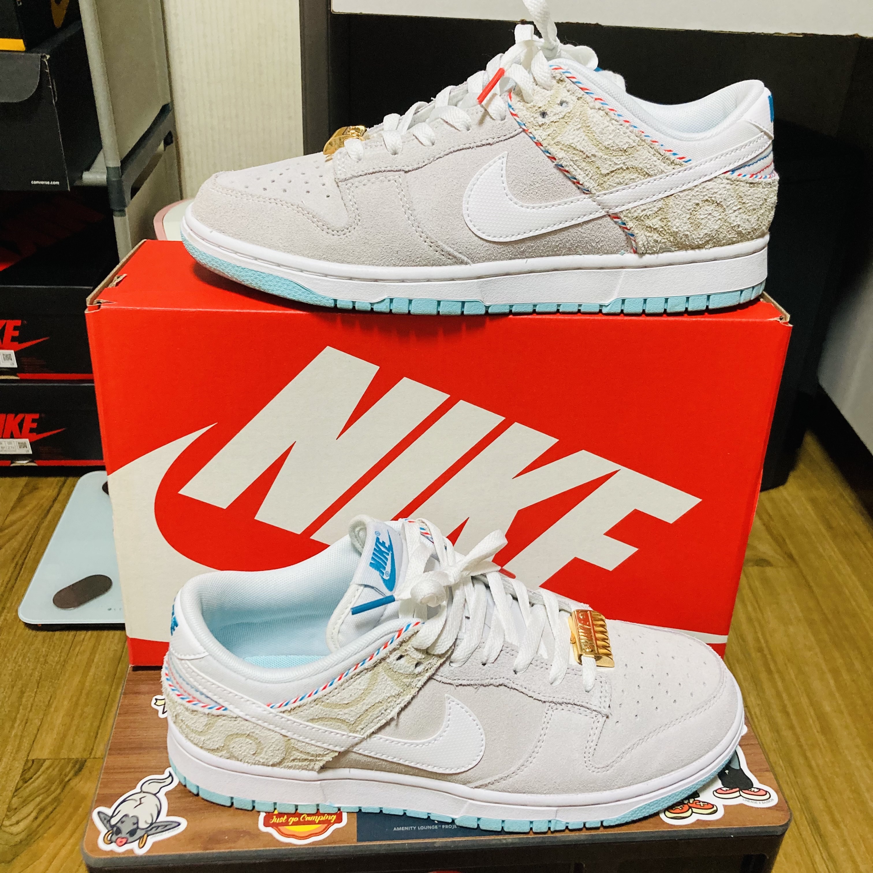 Nike Dunk Low Retro SE Barber Shop Grey 착용 스타일 - 1