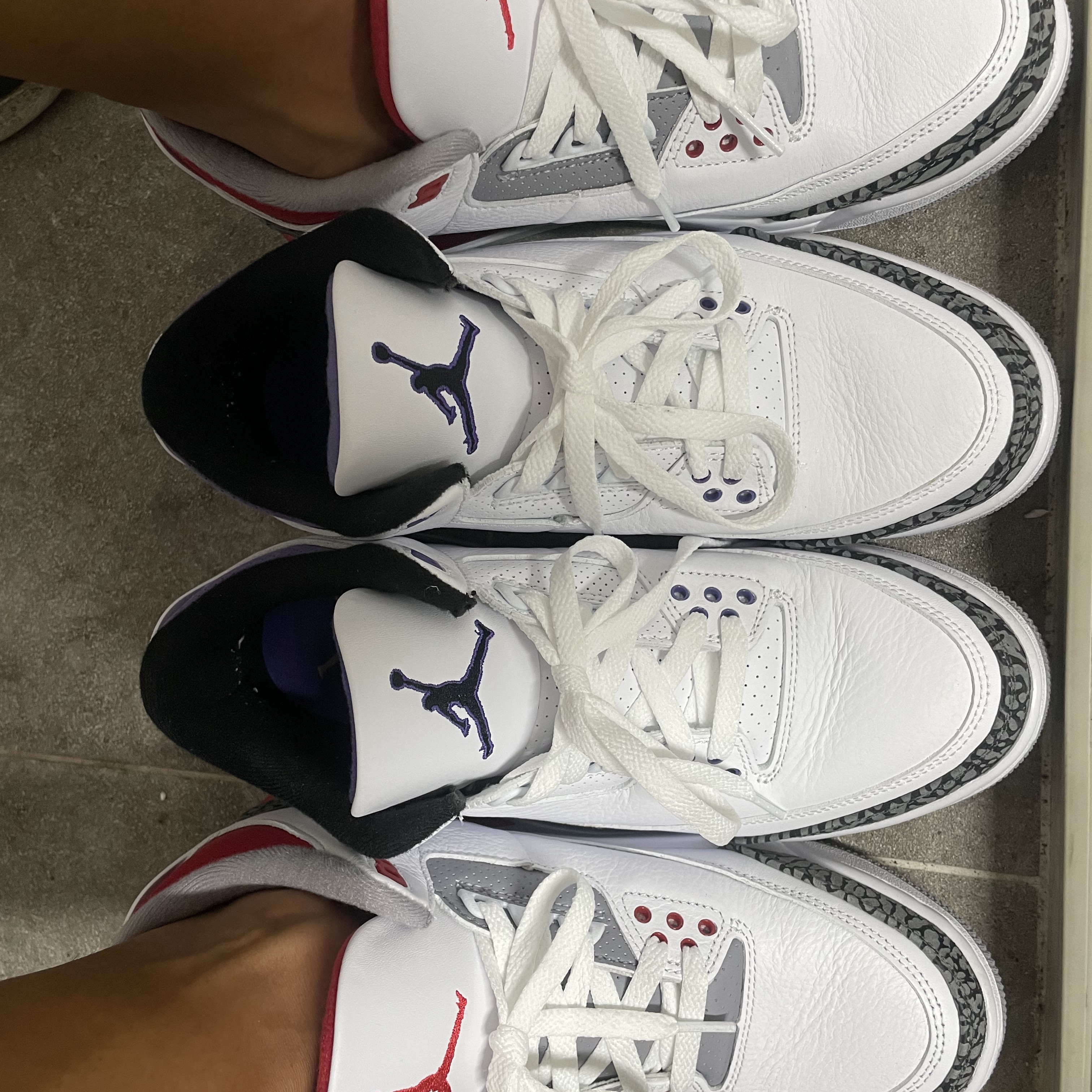 Jordan 4 Retro OG Fire Red 2020, Jordan 4 Retro Military Blue 2012 착용 스타일 - 2