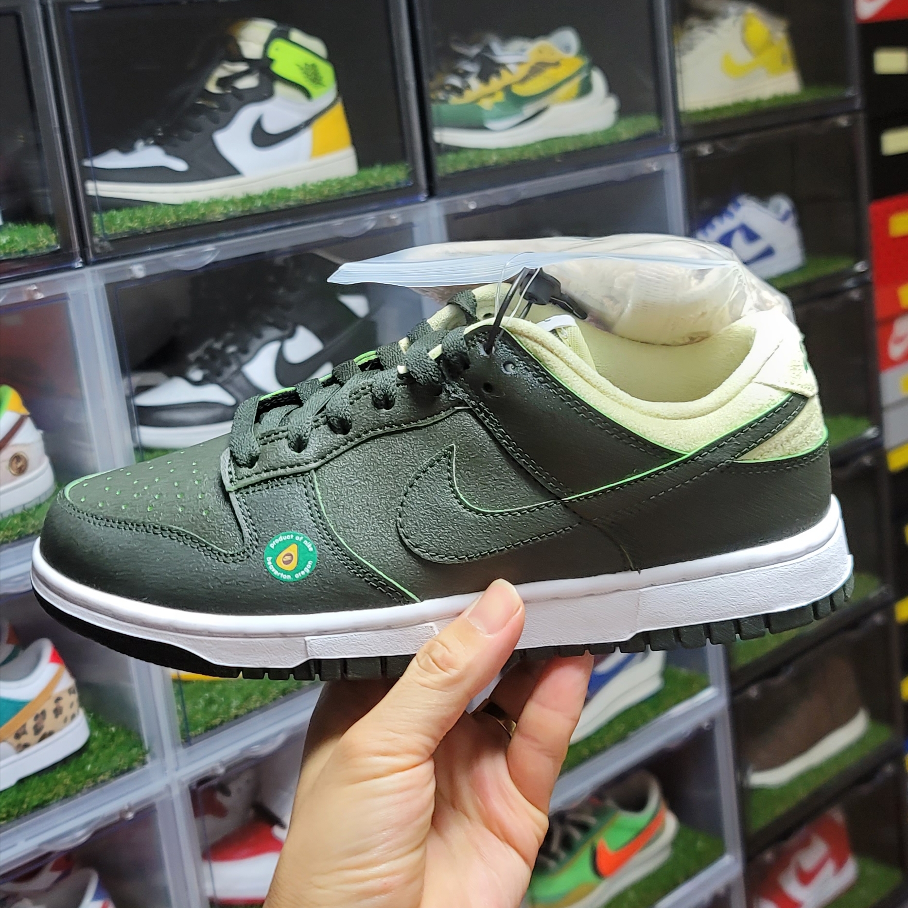 (W) Nike Dunk Low SE 85 Neptune Green and Sail, (W) Nike Dunk Low LX Avocado 착용 스타일 - 2