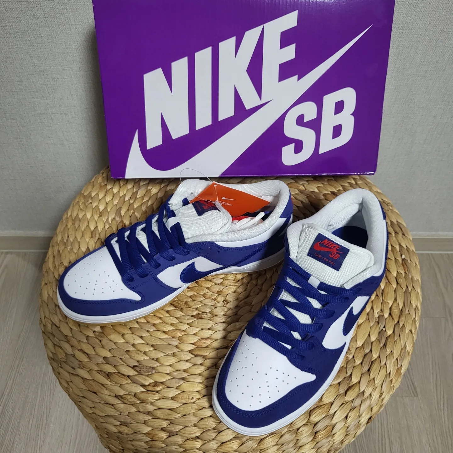 Nike SB Dunk Low Pro Premium Deep Royal Blue 착용 스타일