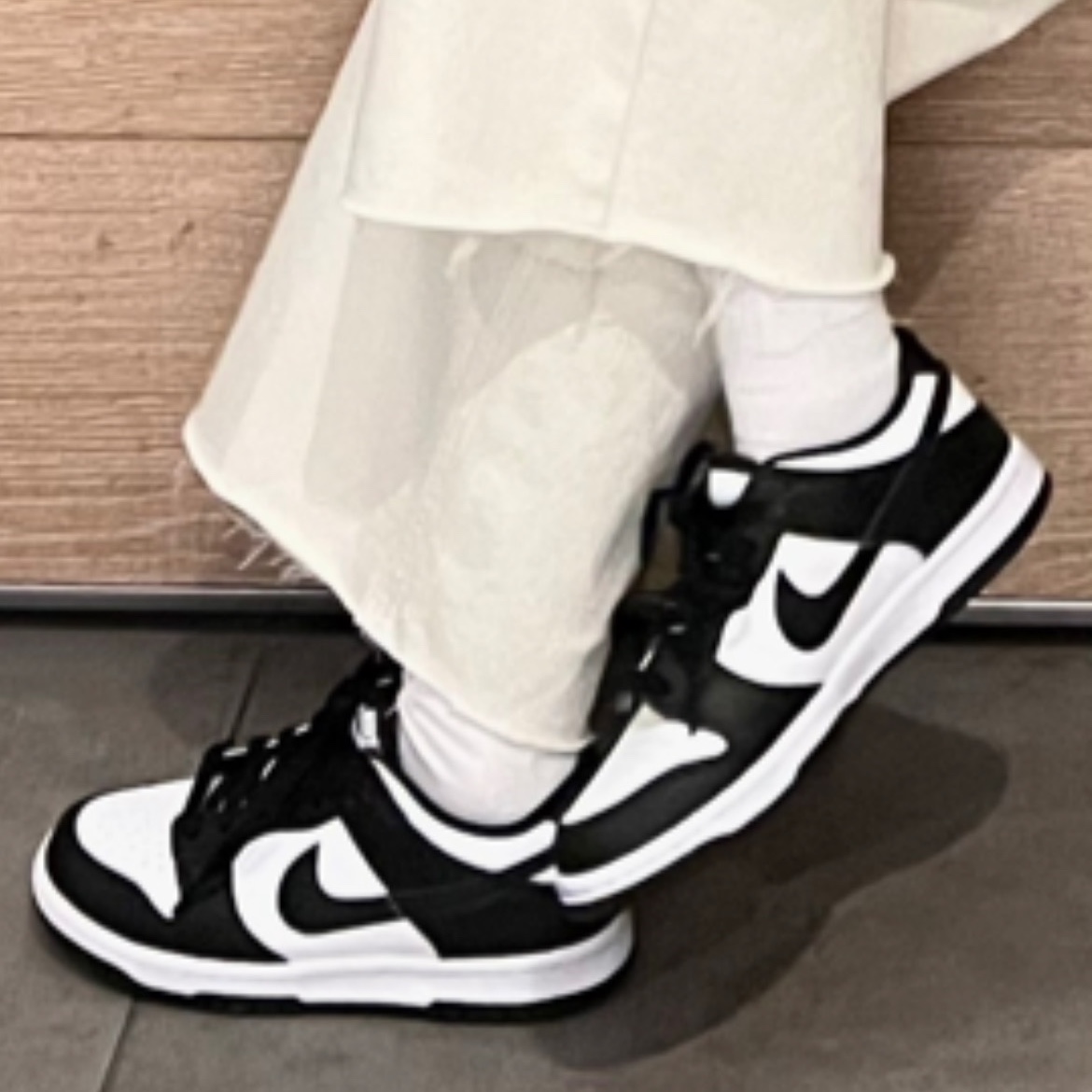 (GS) Nike Dunk Low Black 착용 스타일