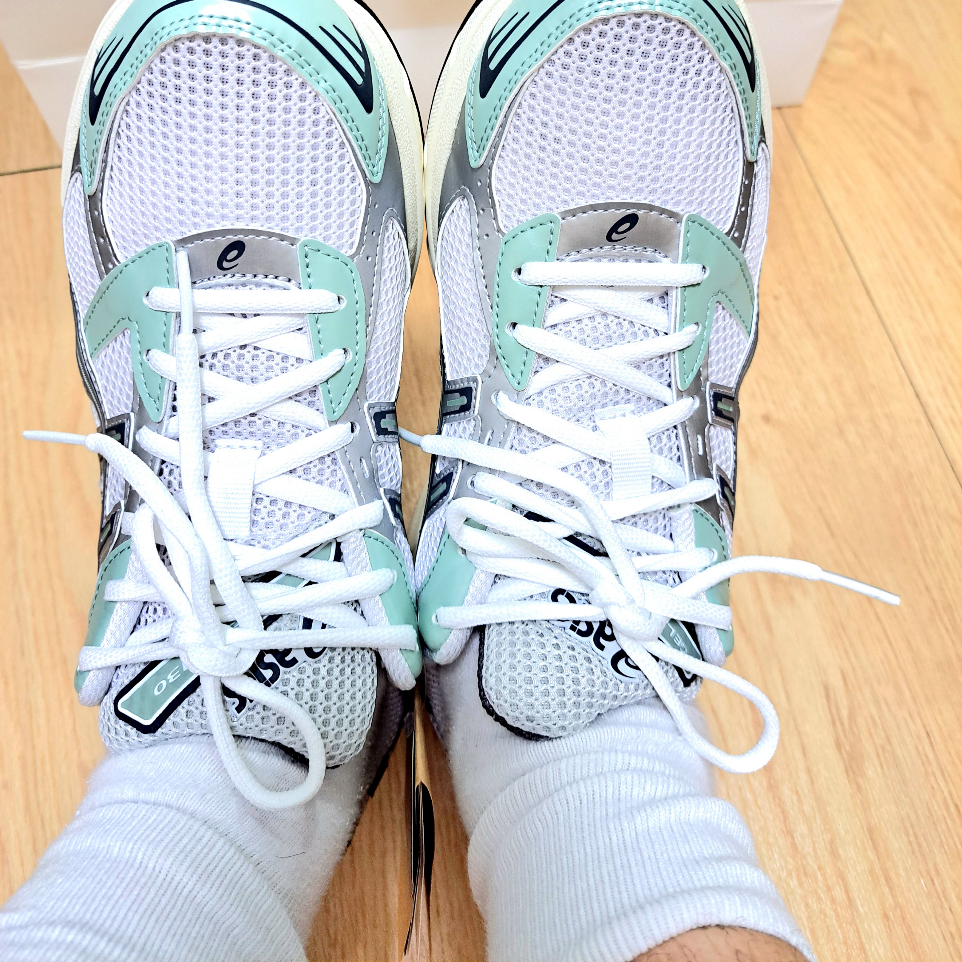 Asics x Naked Gel-1130 White Pure Silver 착용 스타일