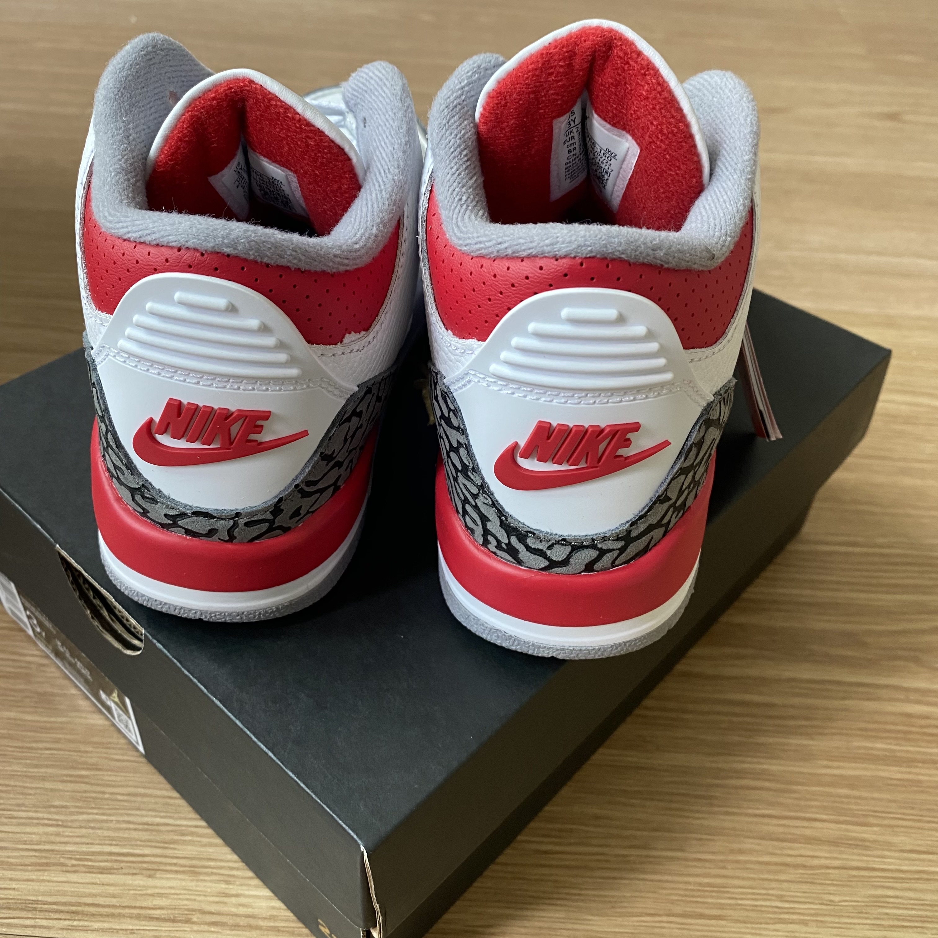 (PS) Jordan 3 Retro Fire Red 2022 착용 스타일 - 3