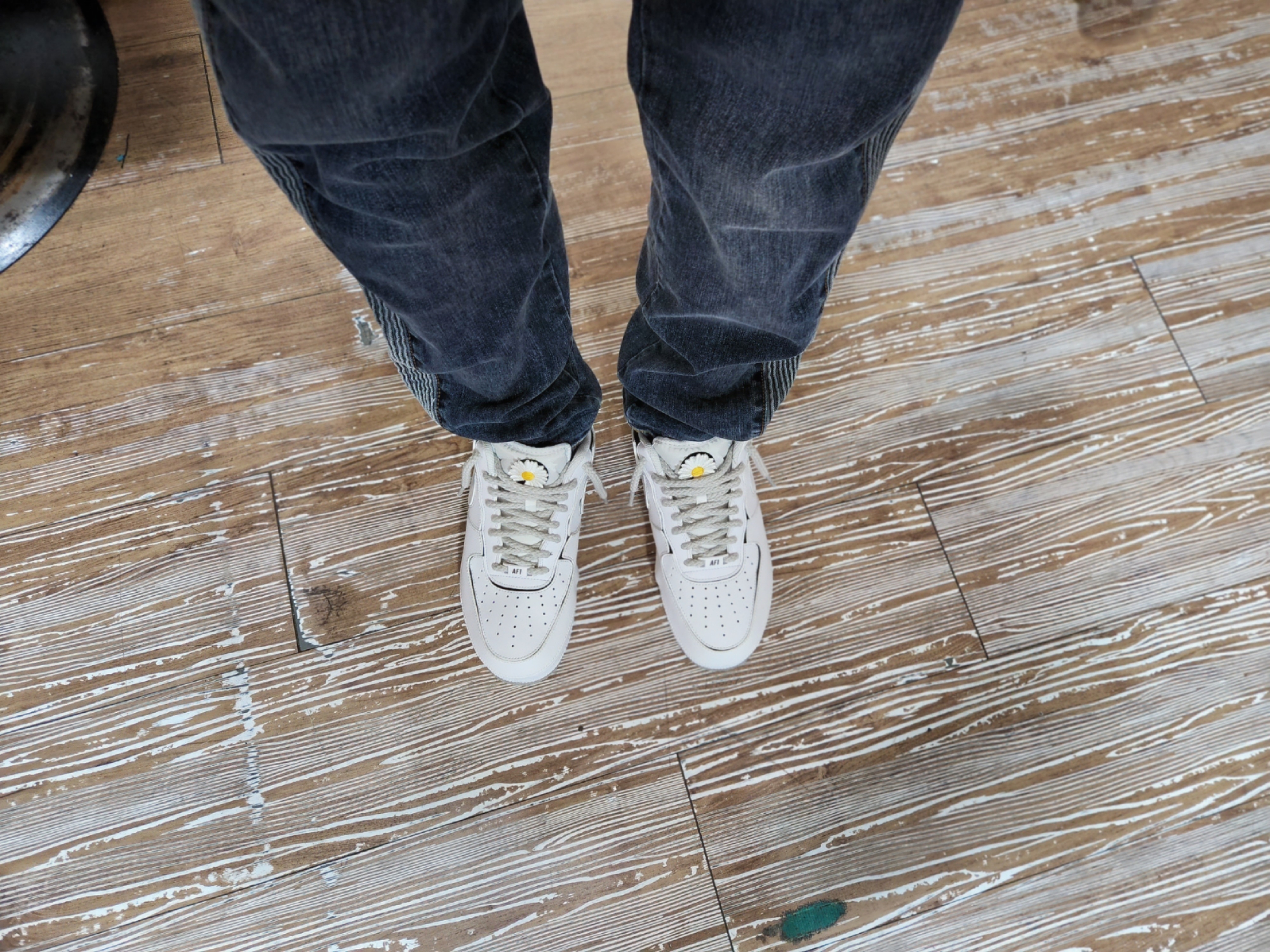 Nike Air Force 1/1 Cosmic Clay 착용 스타일 - 1