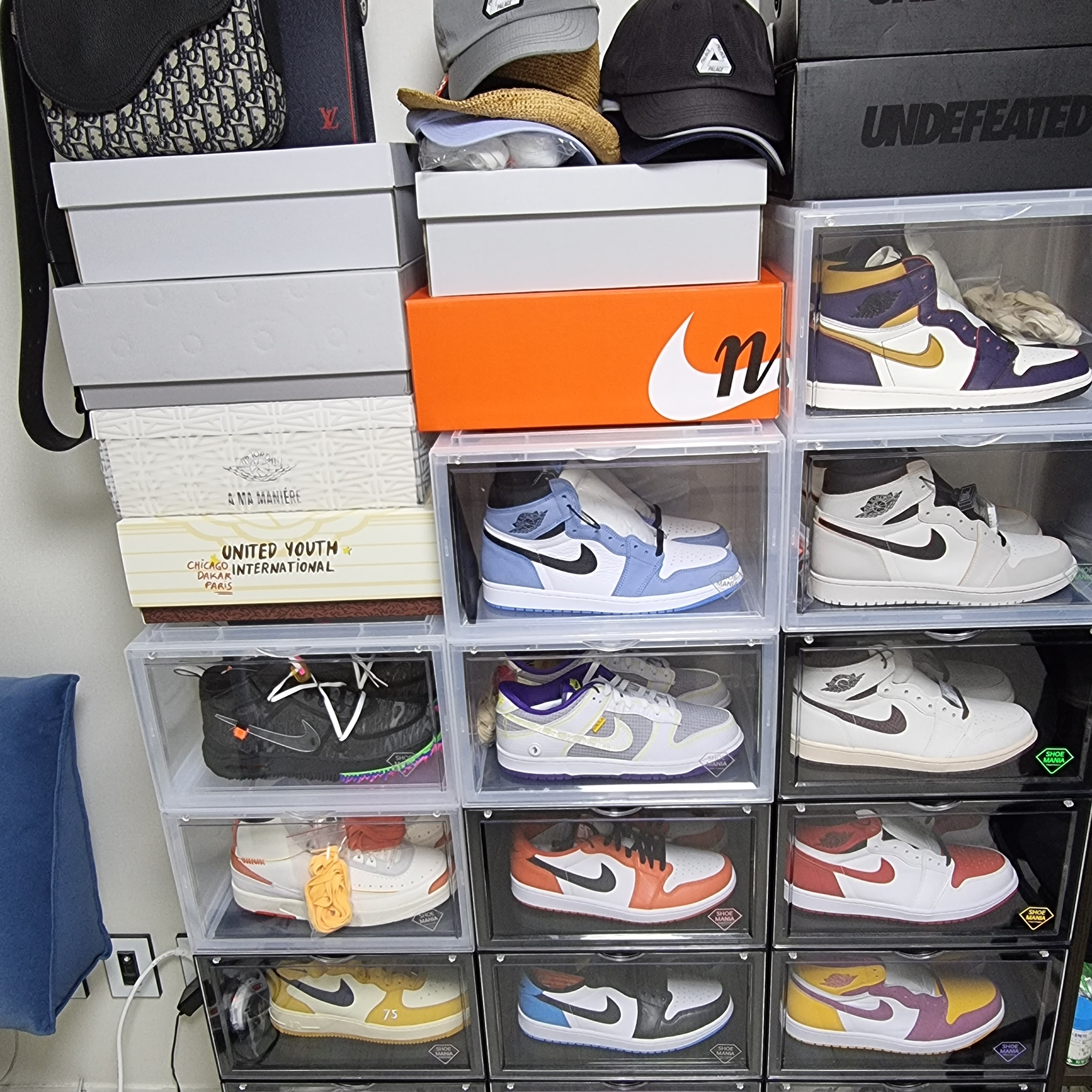 Jordan 1 Retro Low OG Black and Dark Powder Blue, Jordan 1 Low OG Starfish 착용 스타일 - 2