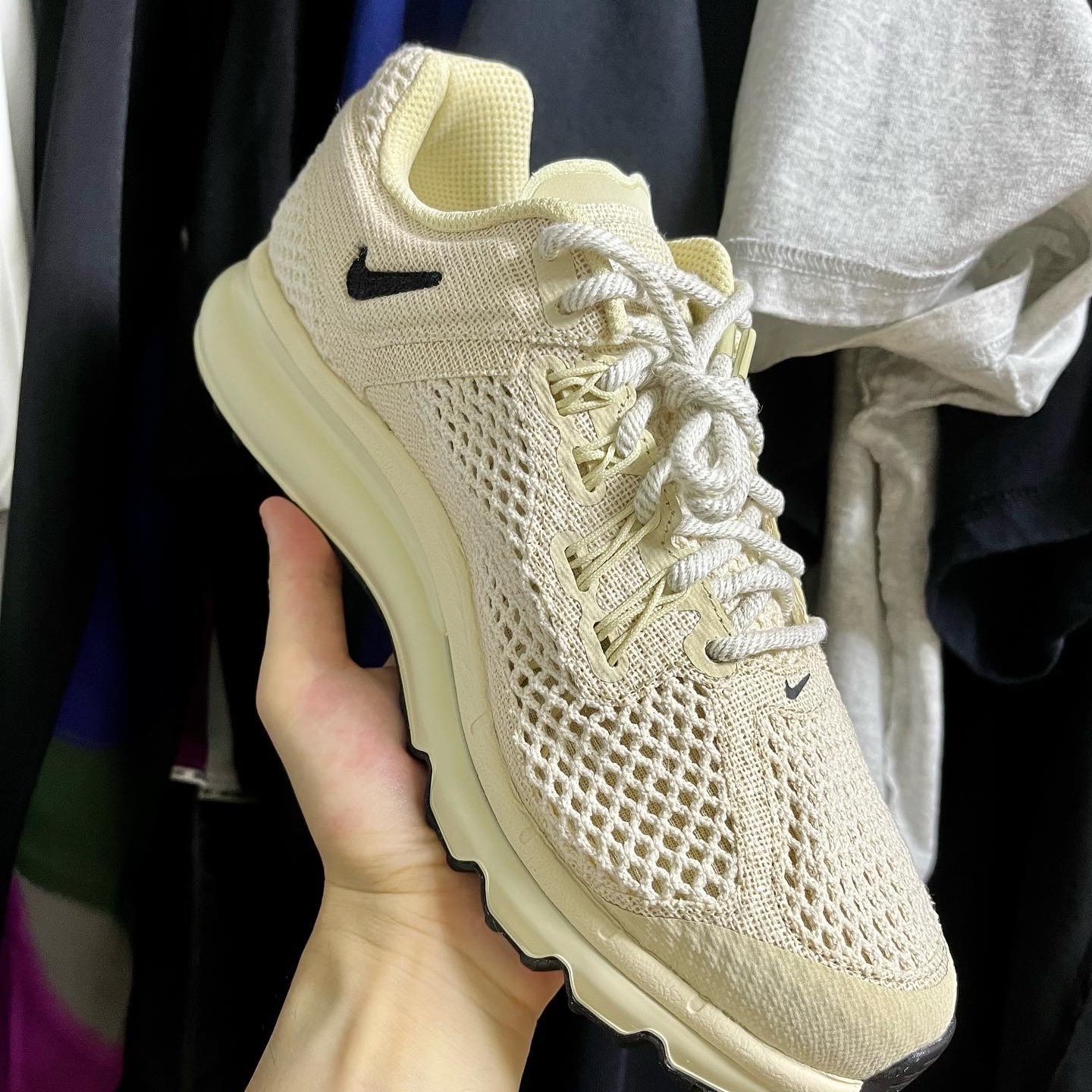 Nike x Stussy Air Max 2013 Fossil 착용 스타일 - 2