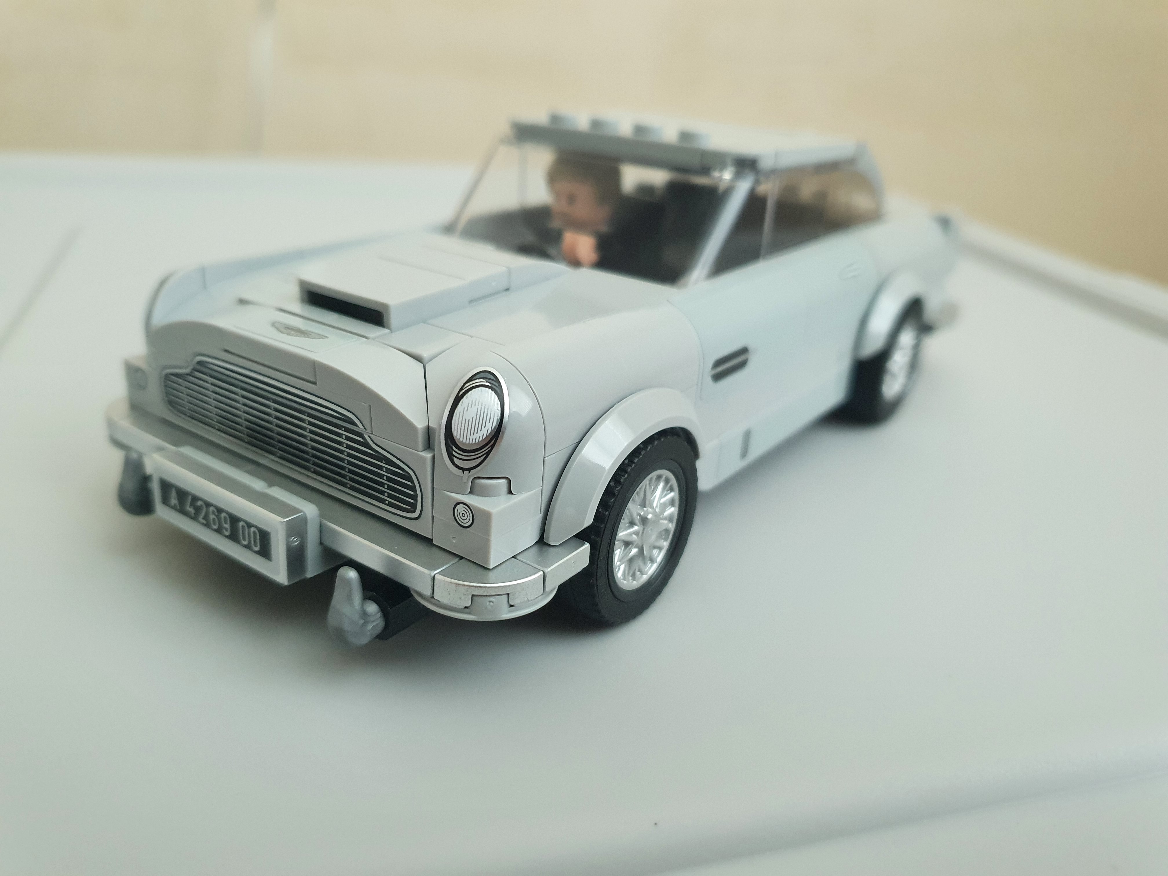 Lego 007 Aston Martin DB5 착용 스타일 - 1