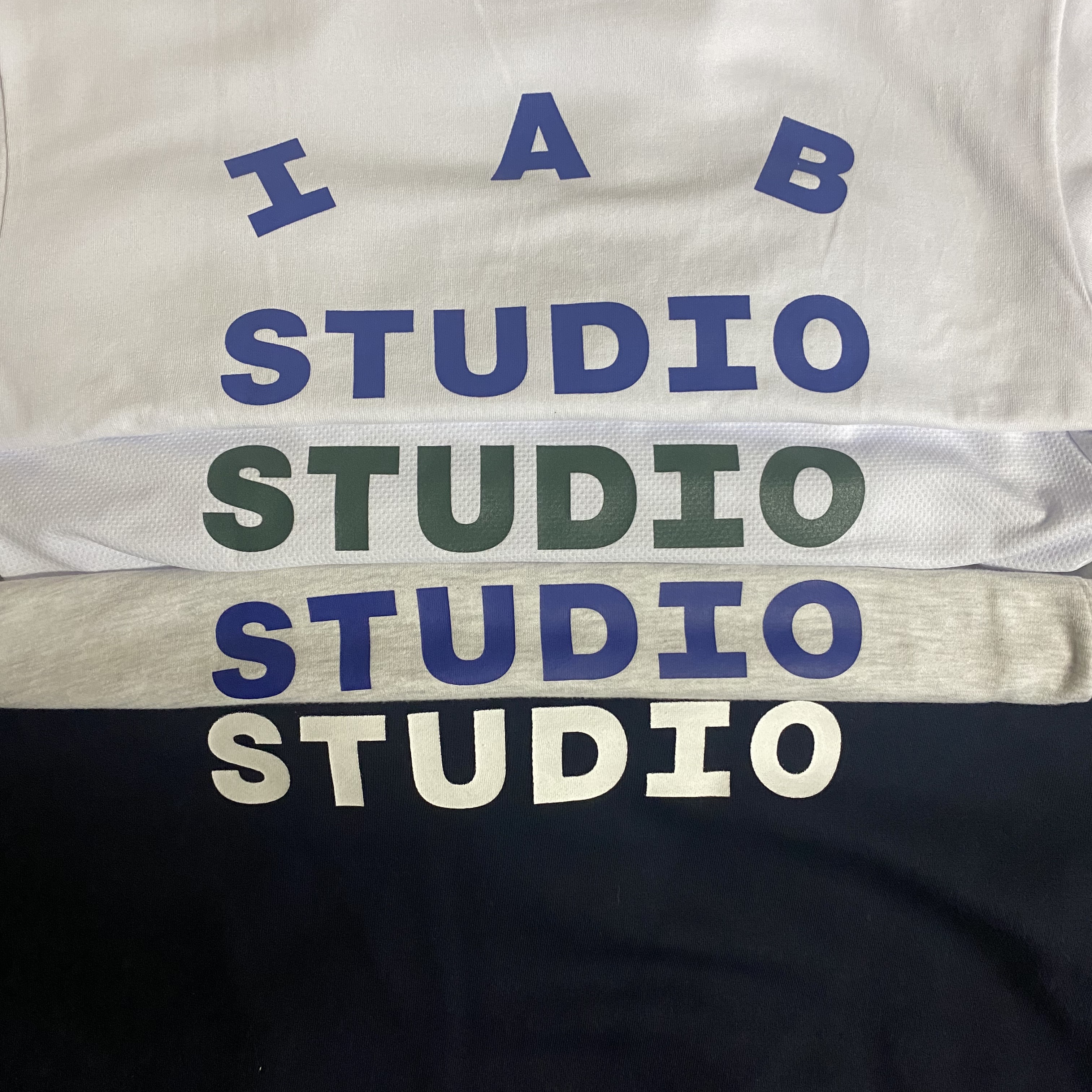 IAB Studio T-Shirt White Navy - 22FW, IAB Studio x Yonex Game Shirt White 착용 스타일