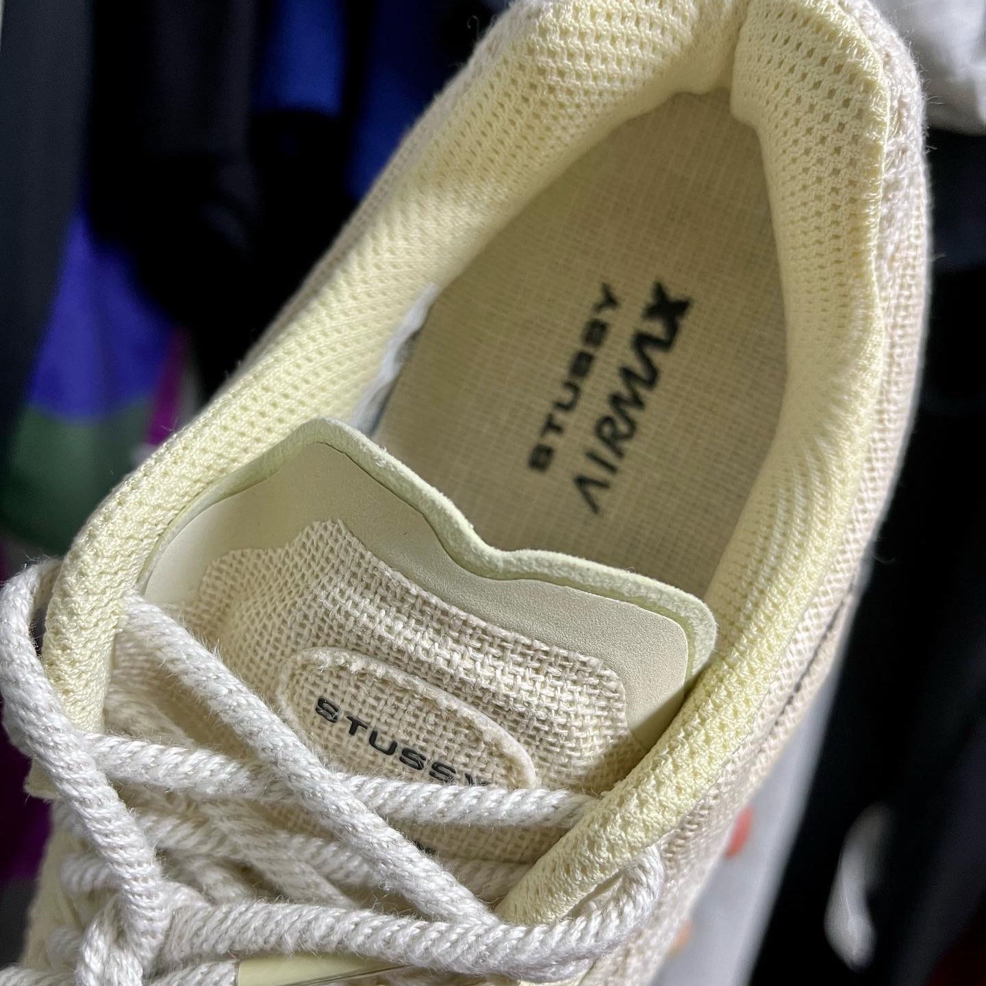 Nike x Stussy Air Max 2013 Fossil 착용 스타일 - 3