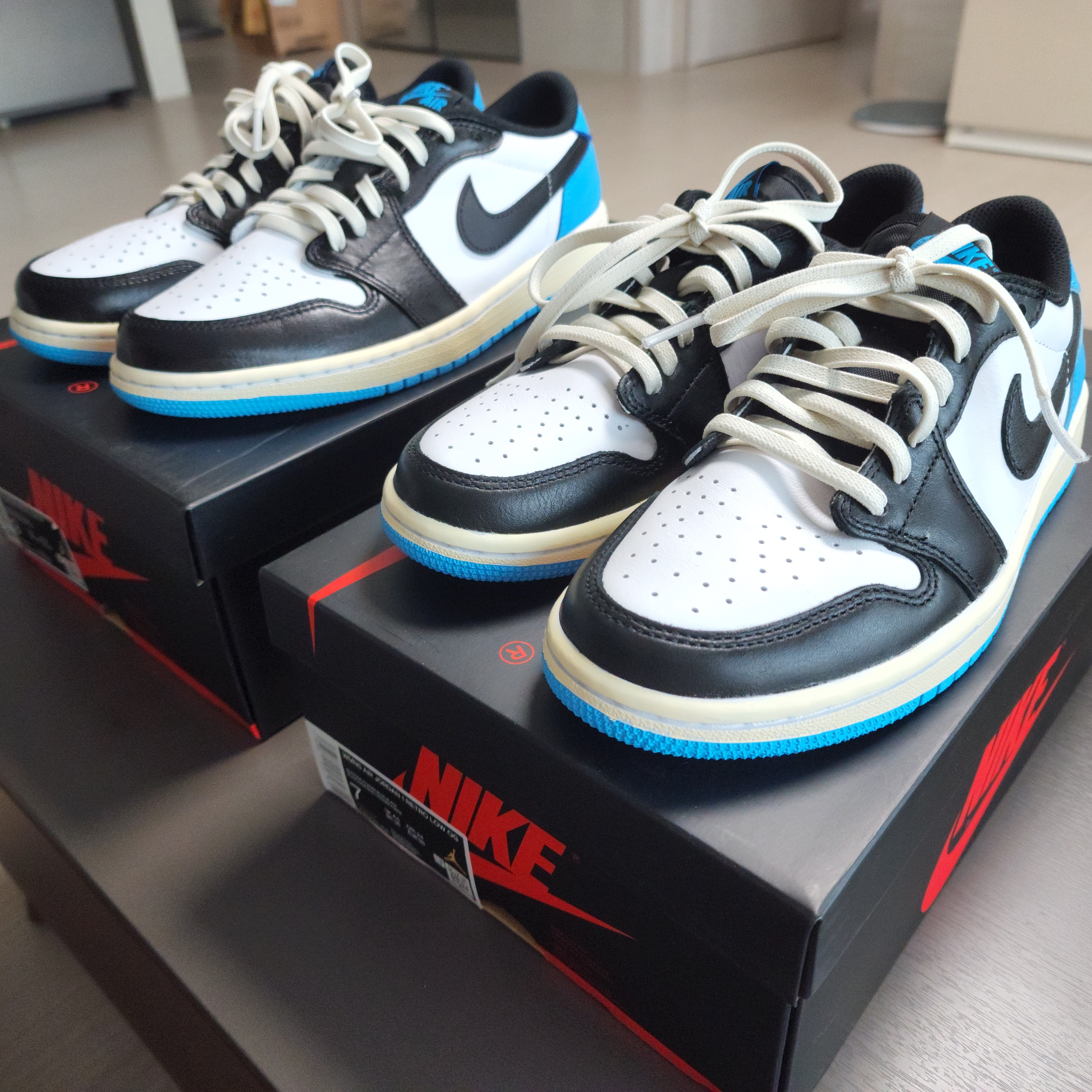 Jordan 1 Retro Low OG Black and Dark Powder Blue, (W) Jordan 1 Retro Low OG Black and Dark Powder Blue 착용 스타일 - 4