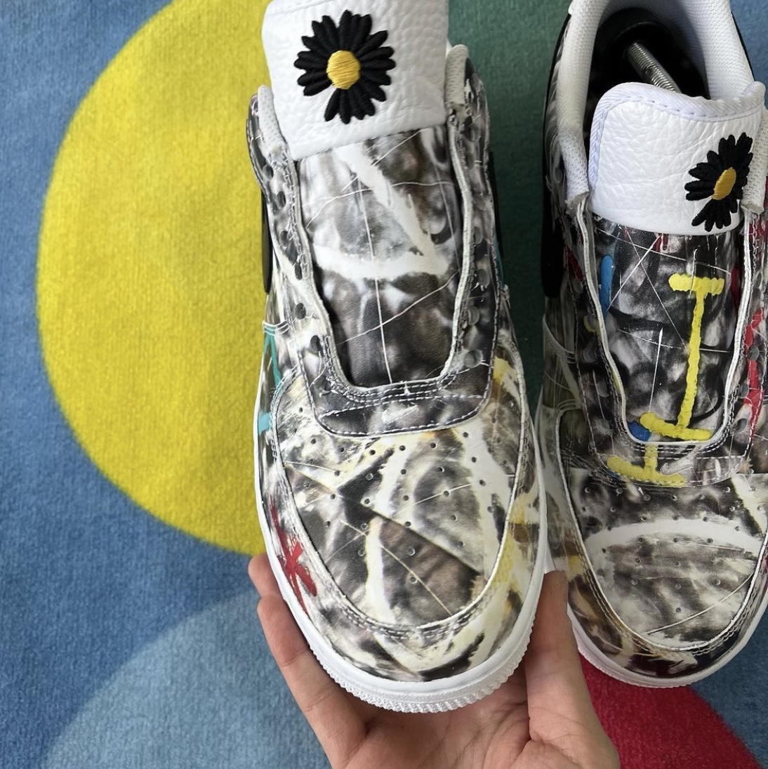 Nike x Peaceminusone Air Force 1 Low Para-Noise 2.0 착용 스타일 - 3