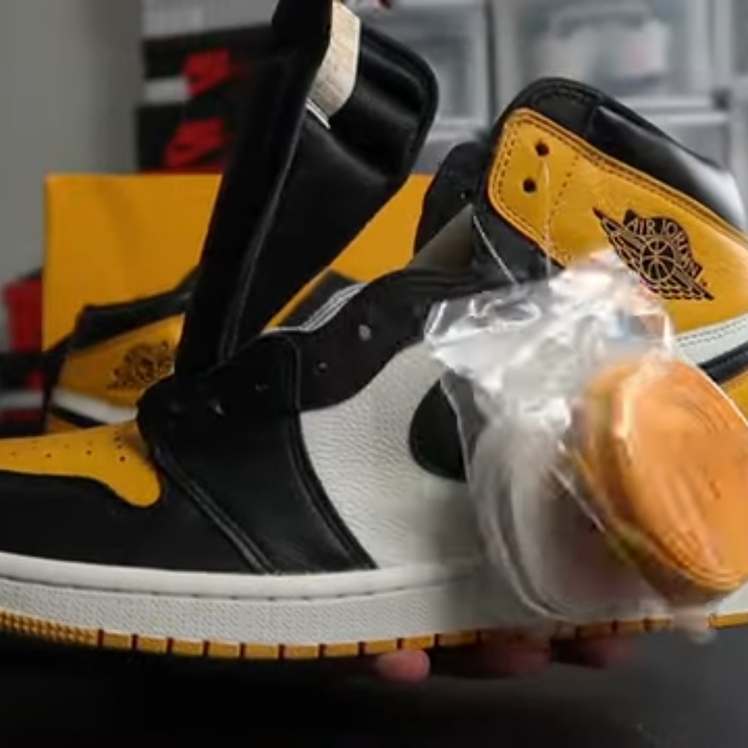 Jordan 1 Retro High OG Taxi 착용 스타일 - 3