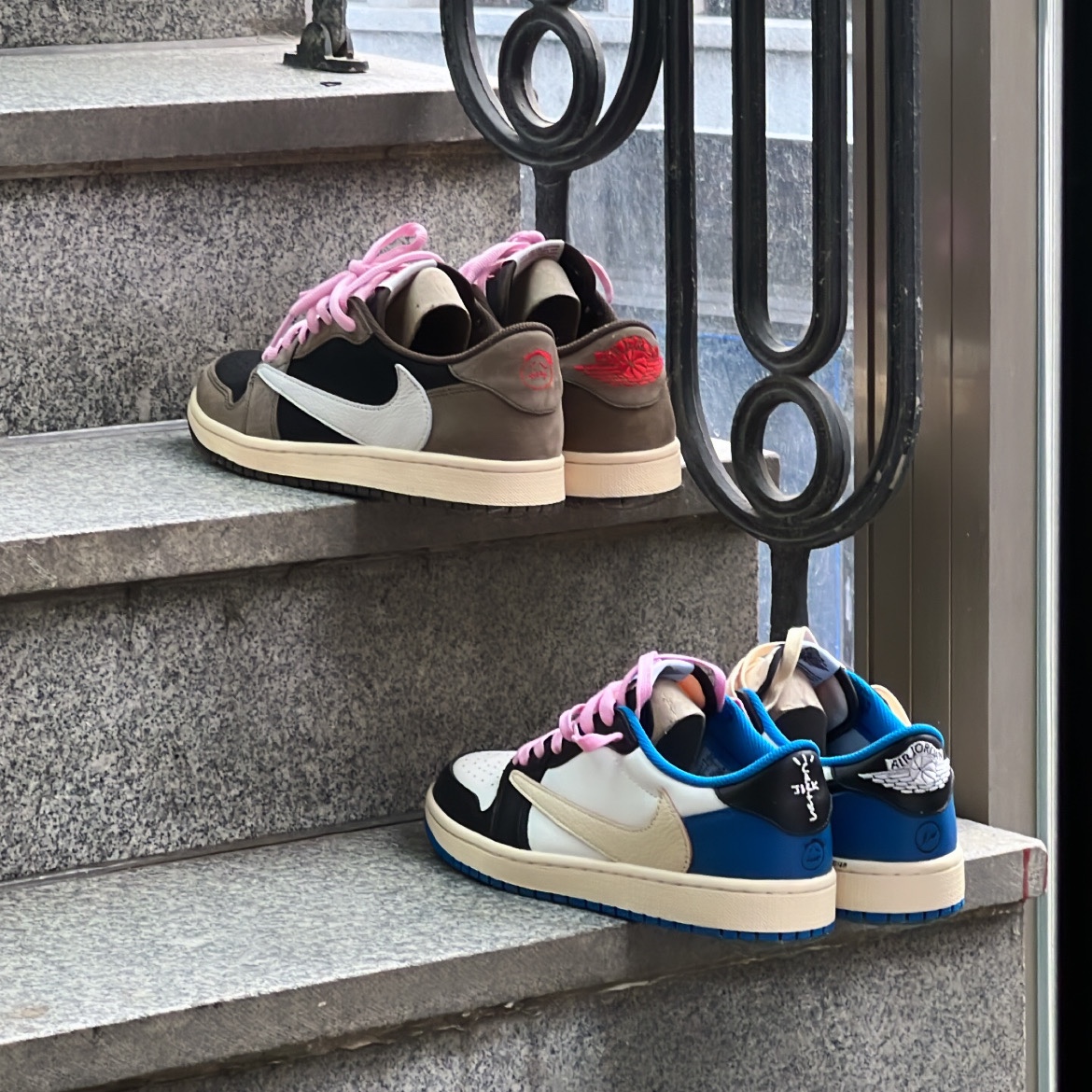 Jordan 1 x Travis Scott x Fragment Retro Low OG SP Military Blue, Jordan 1 x Travis Scott Retro Low OG SP Mocha 착용 스타일